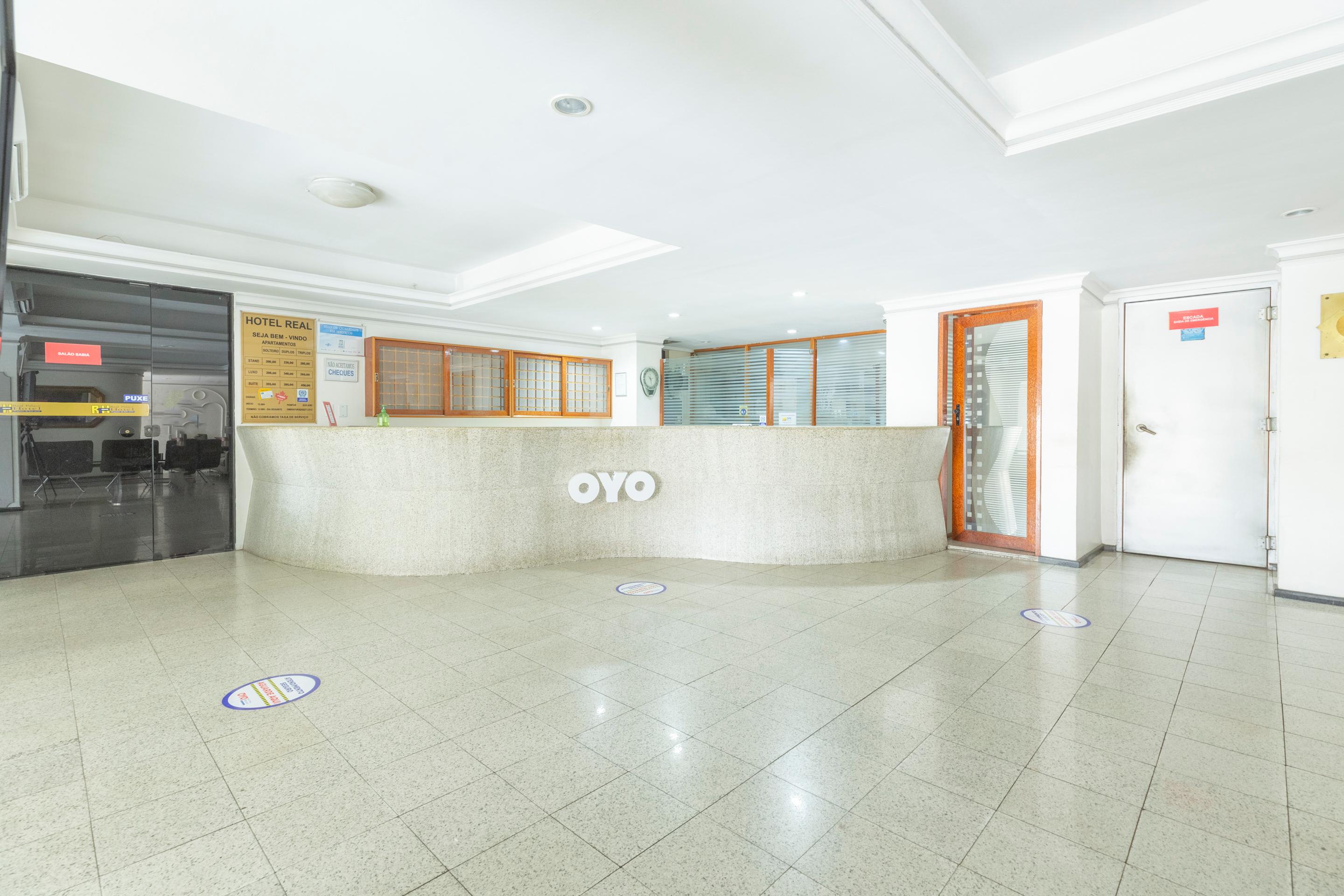 Vista Lobby Rede Andrade Real