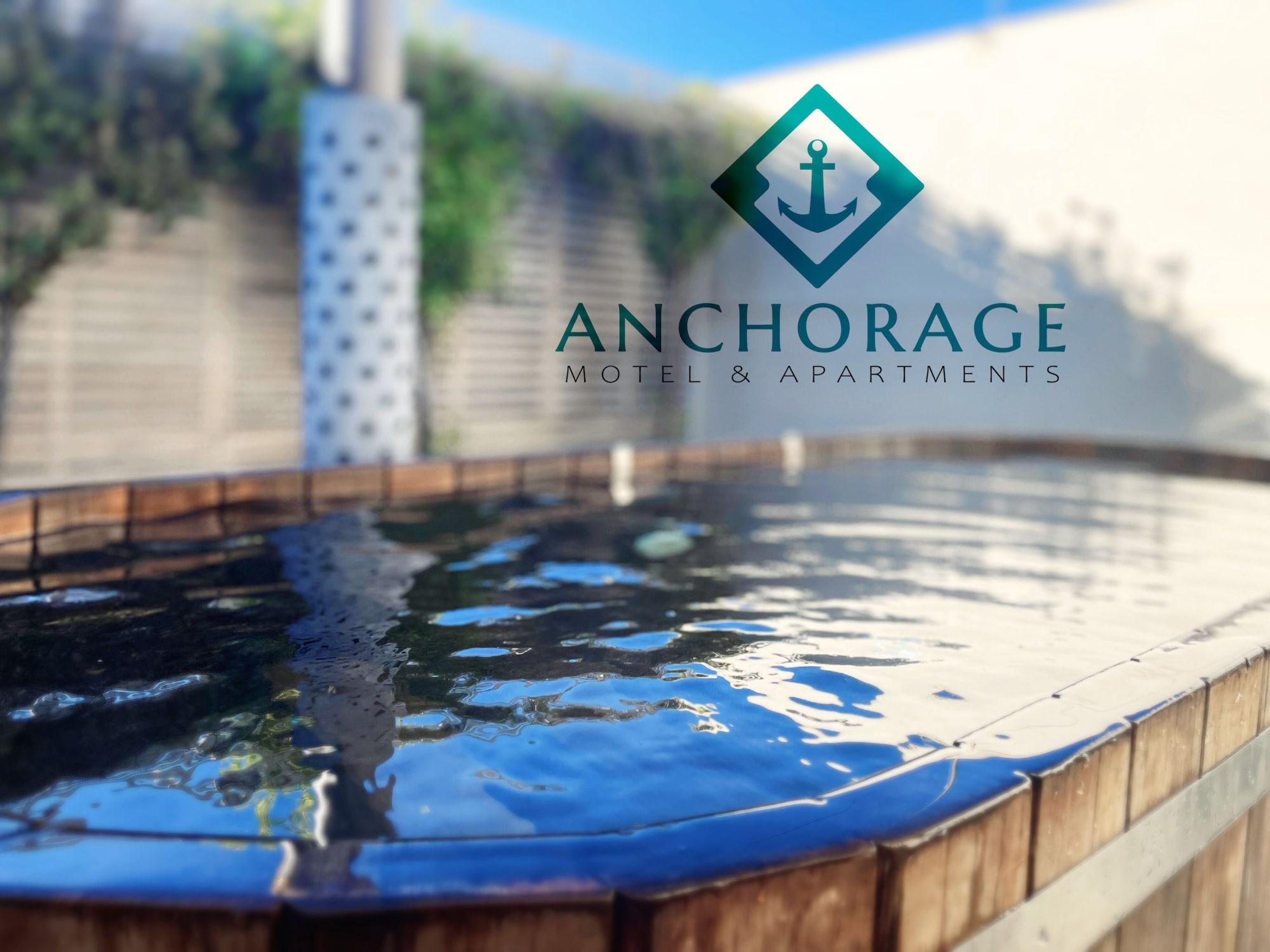 Varios Anchorage Motel Apartments