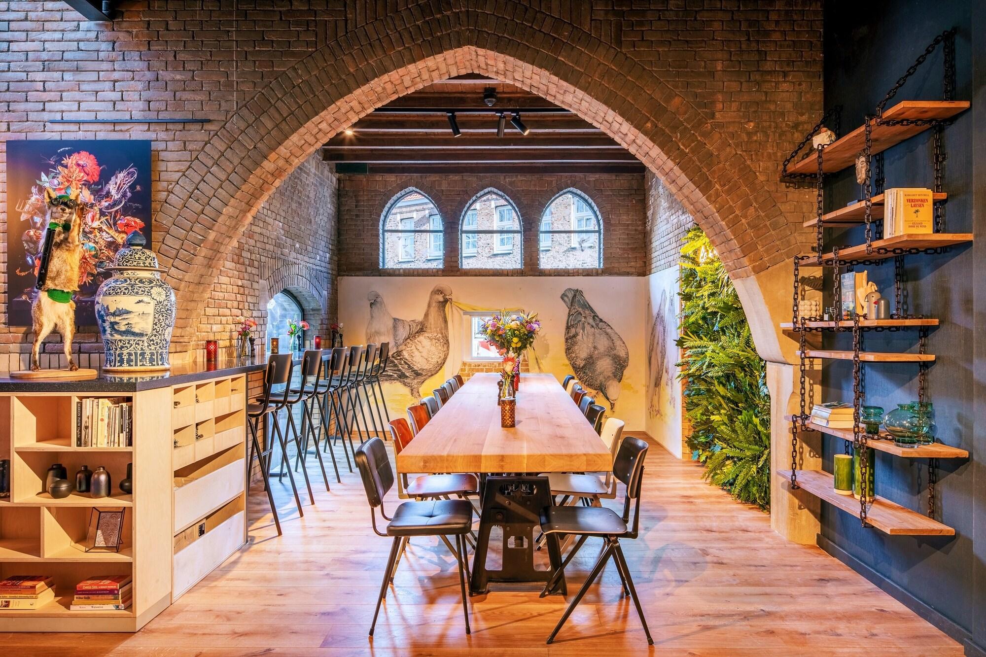 Restaurant BUNK Hotel Amsterdam