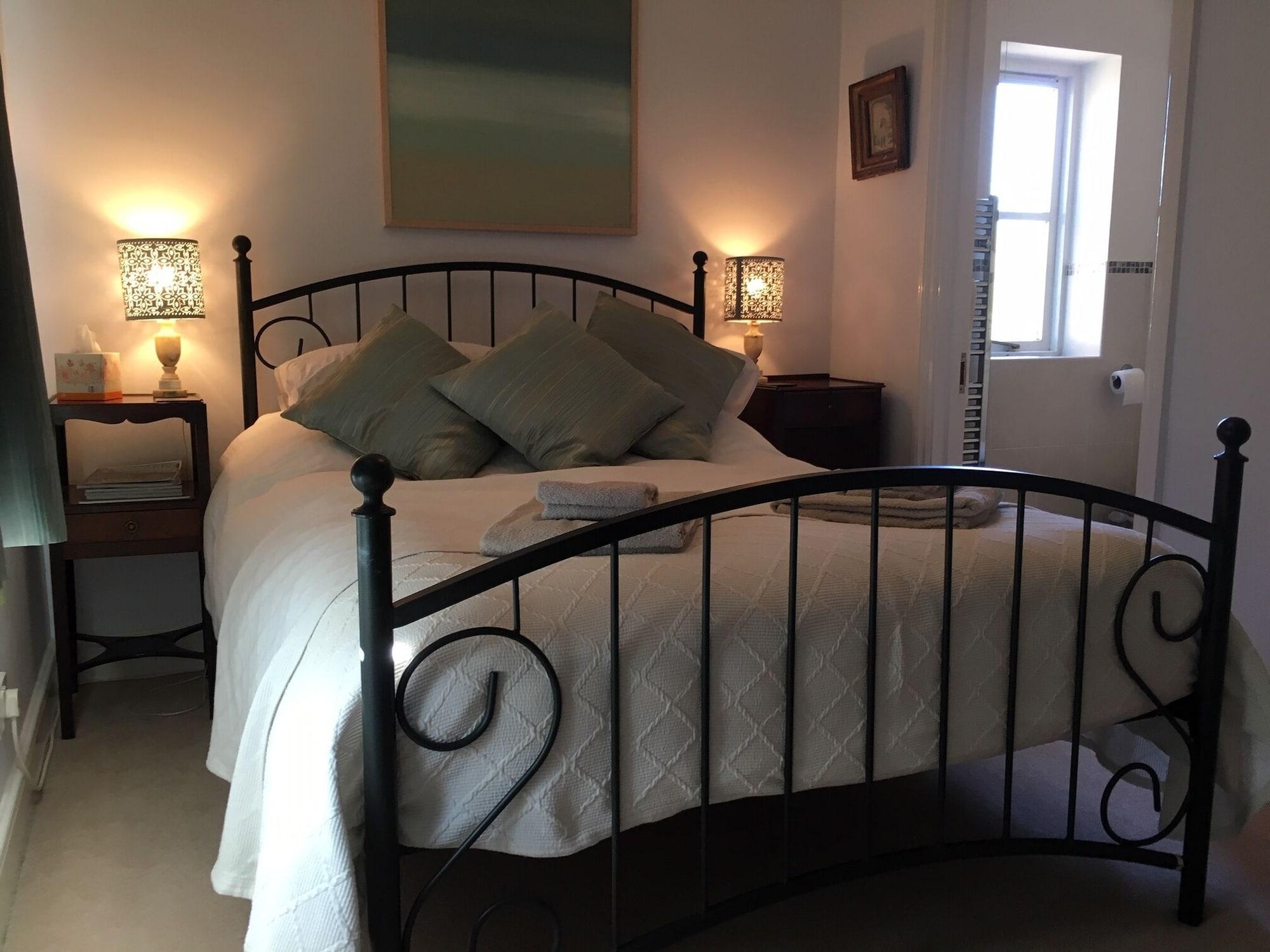 Varios 5 Charlton Mill Way B&B