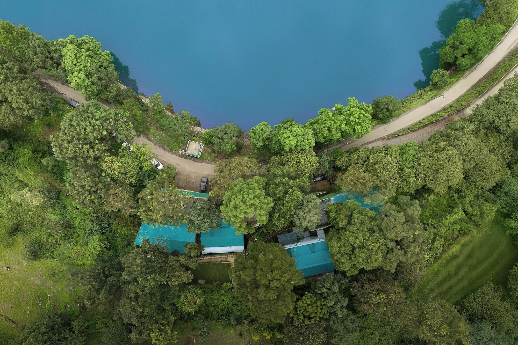 Varios Echor Malusara Lakeview Retreat Bhimtal