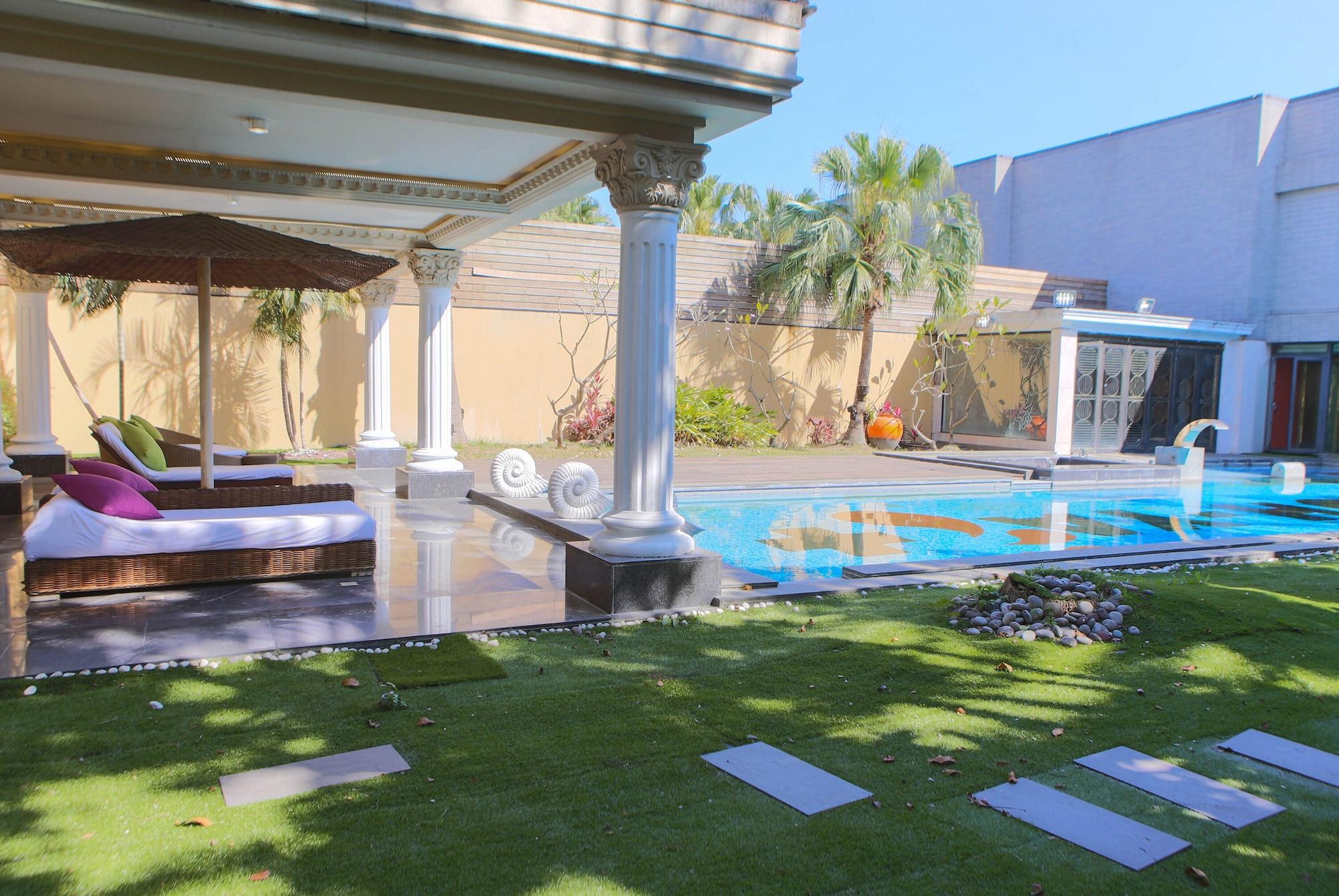 Vista Piscina All-Ur Boutique Motel - Ping-Tung Branch