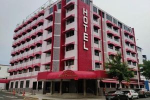 Alojamiento - HOTEL SAN THOMAS INN