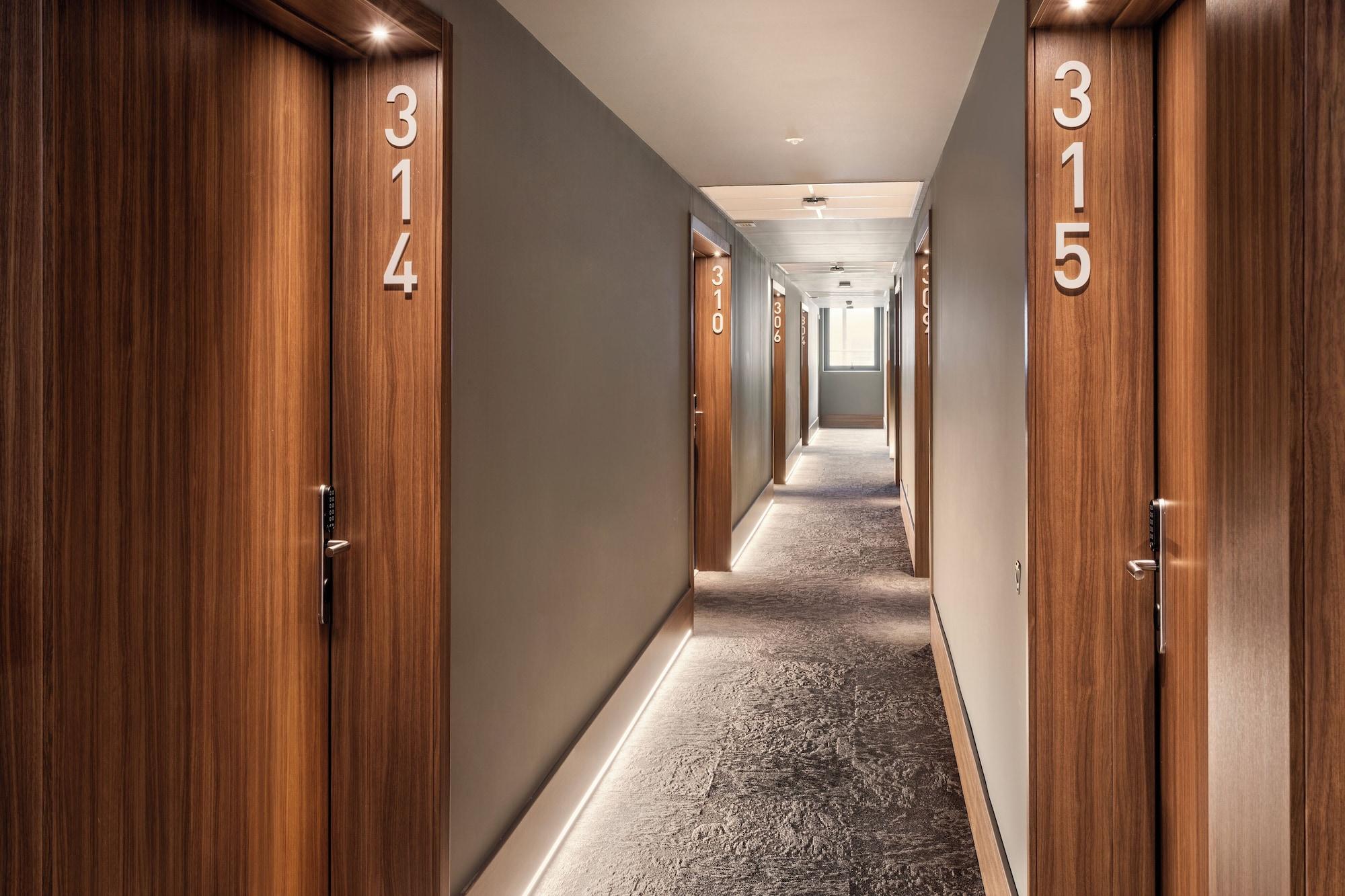 Varios B&B Hotel Lisboa Oeiras