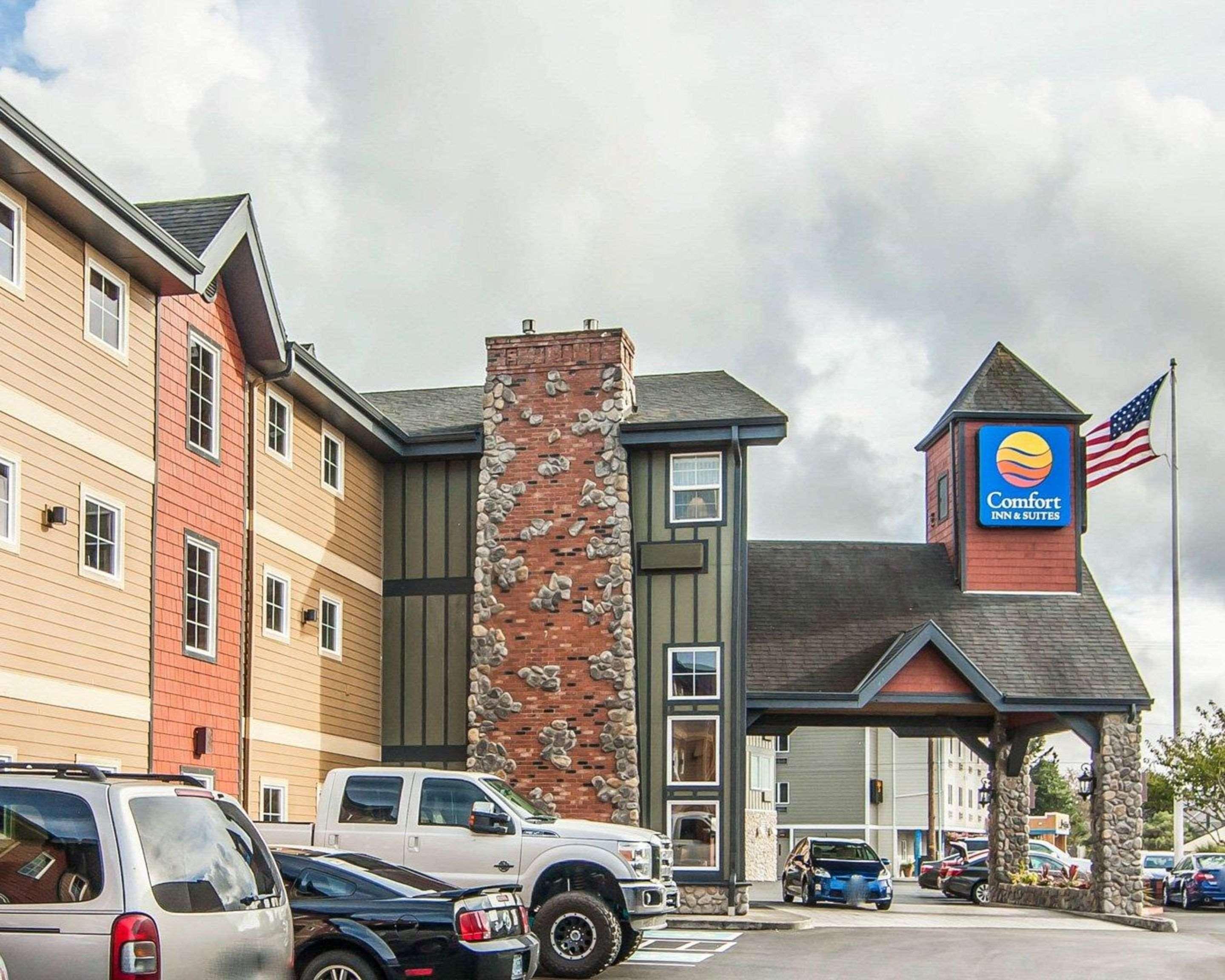 Vista Exterior Kathryn Riverfront Inn, an Ascend Collection Hotel