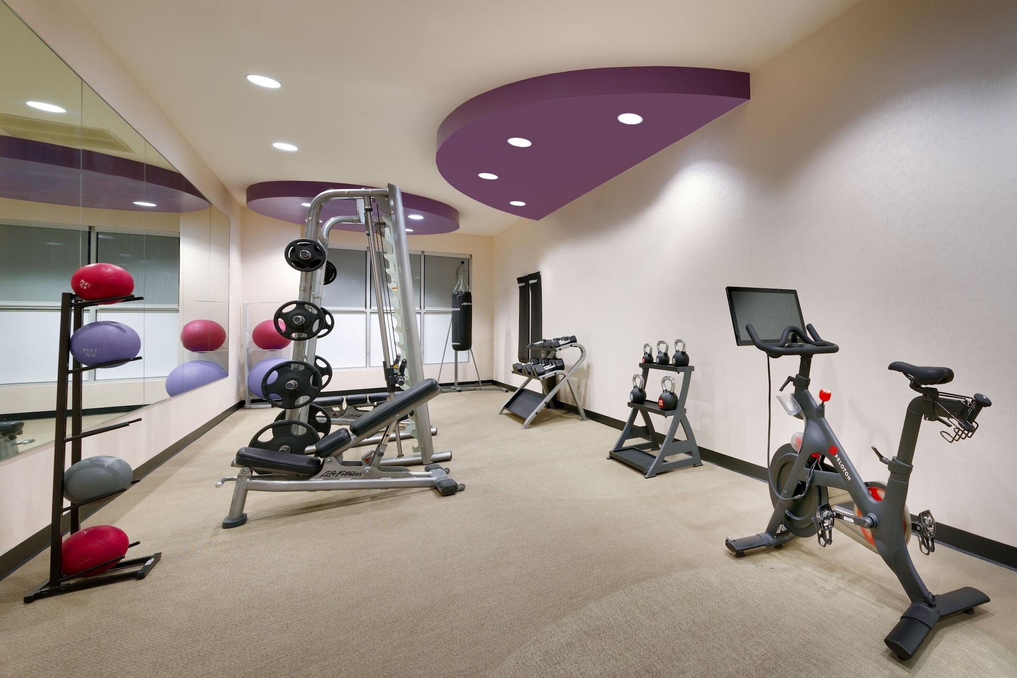 Gimnasio SpringHill Suites by Marriott Las Vegas Convention Center