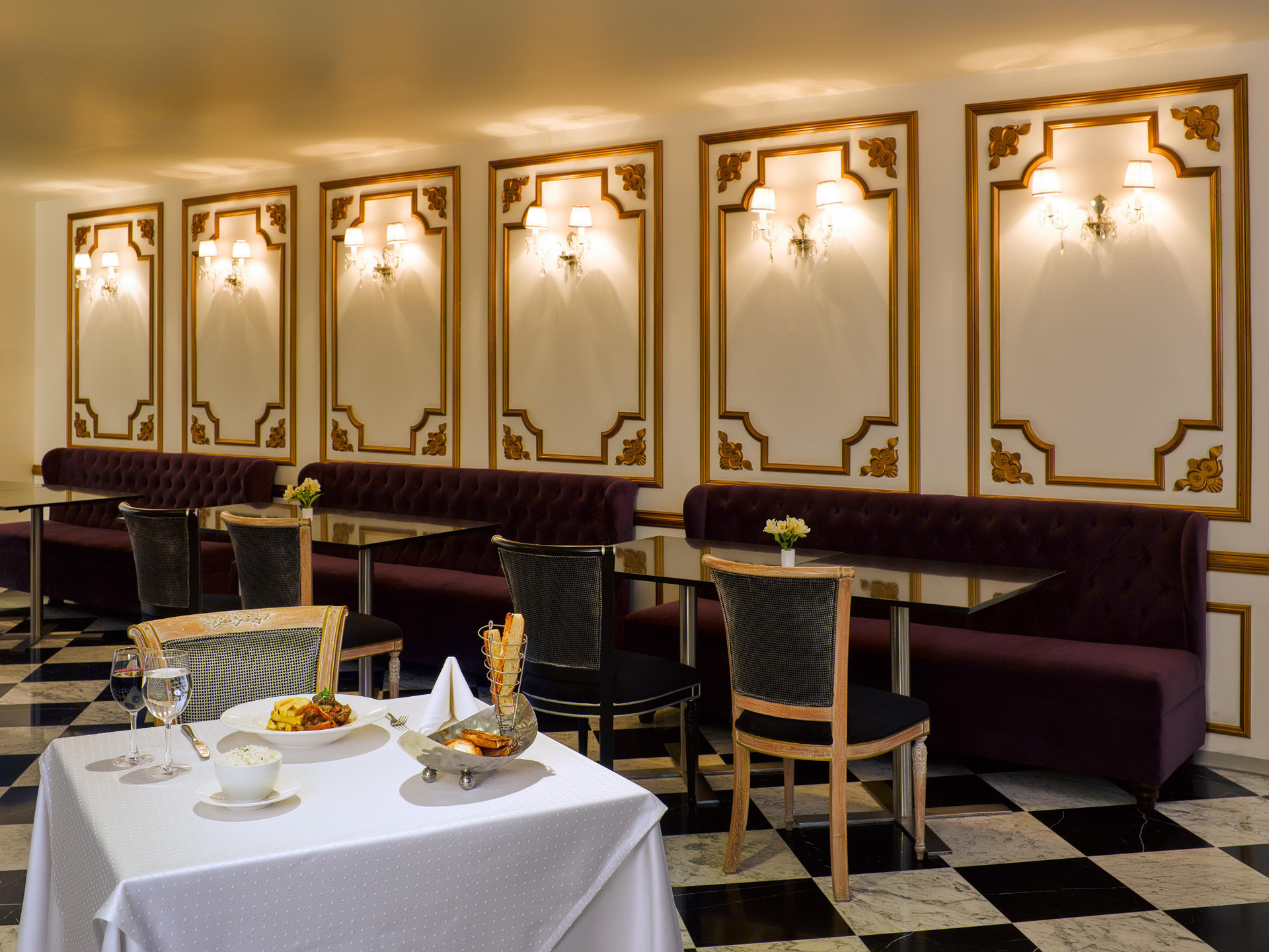 Restaurant NUEVO MUNDO LIMA HOTEL