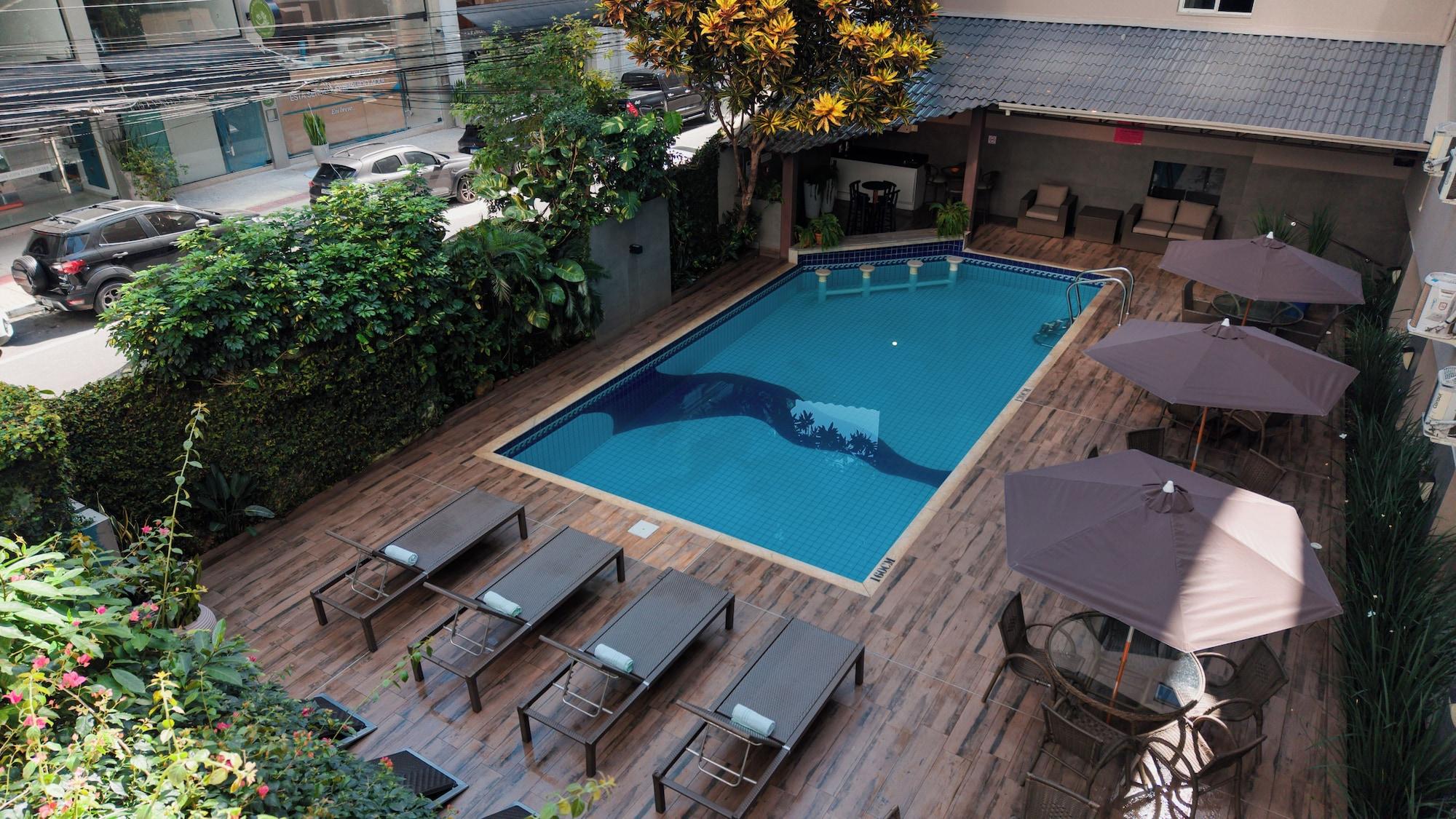 Vista Piscina Hotel Gracher Praia