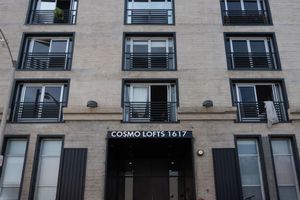Alojamiento - The Cosmo Lofts