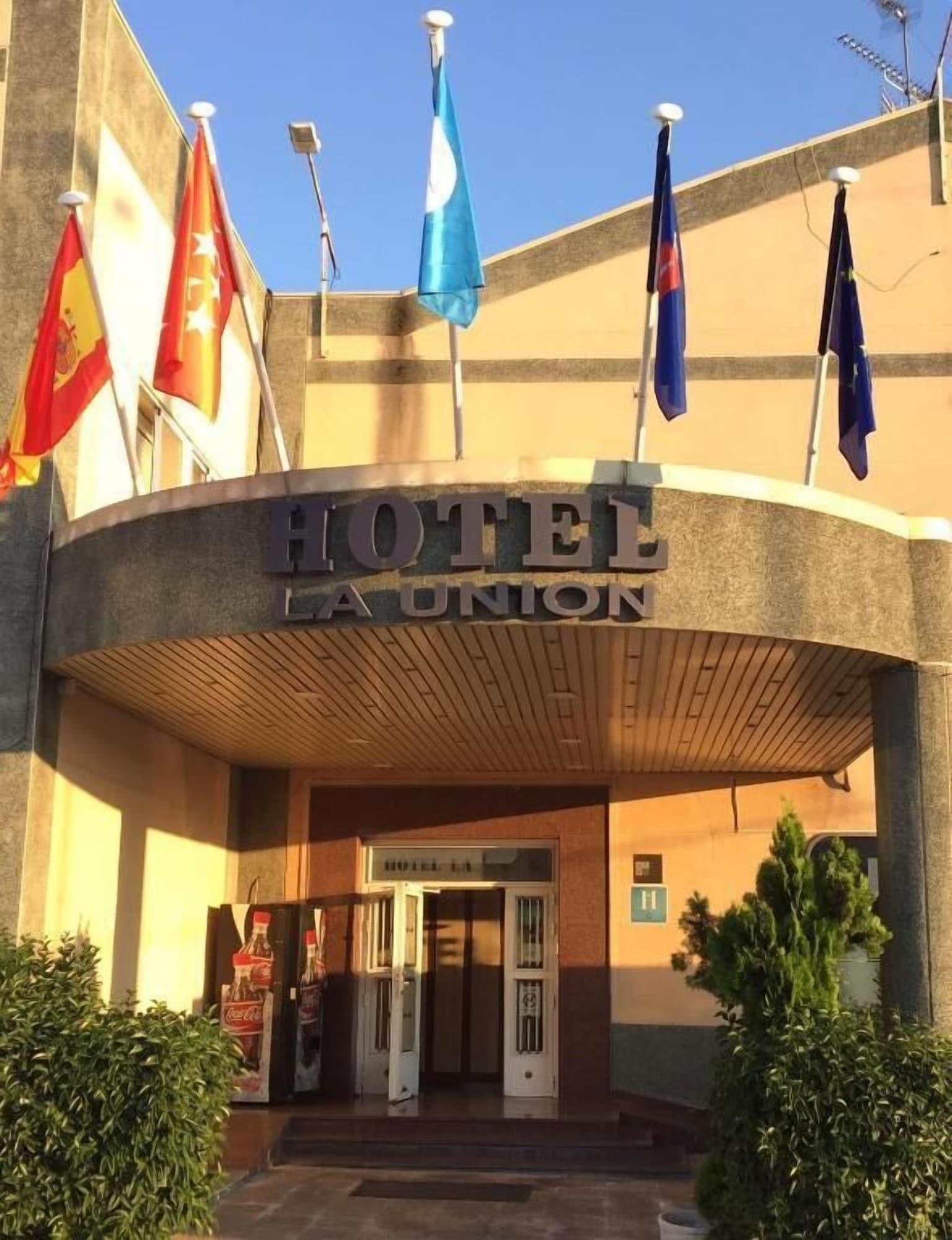 Vista Exterior Hotel La Unión