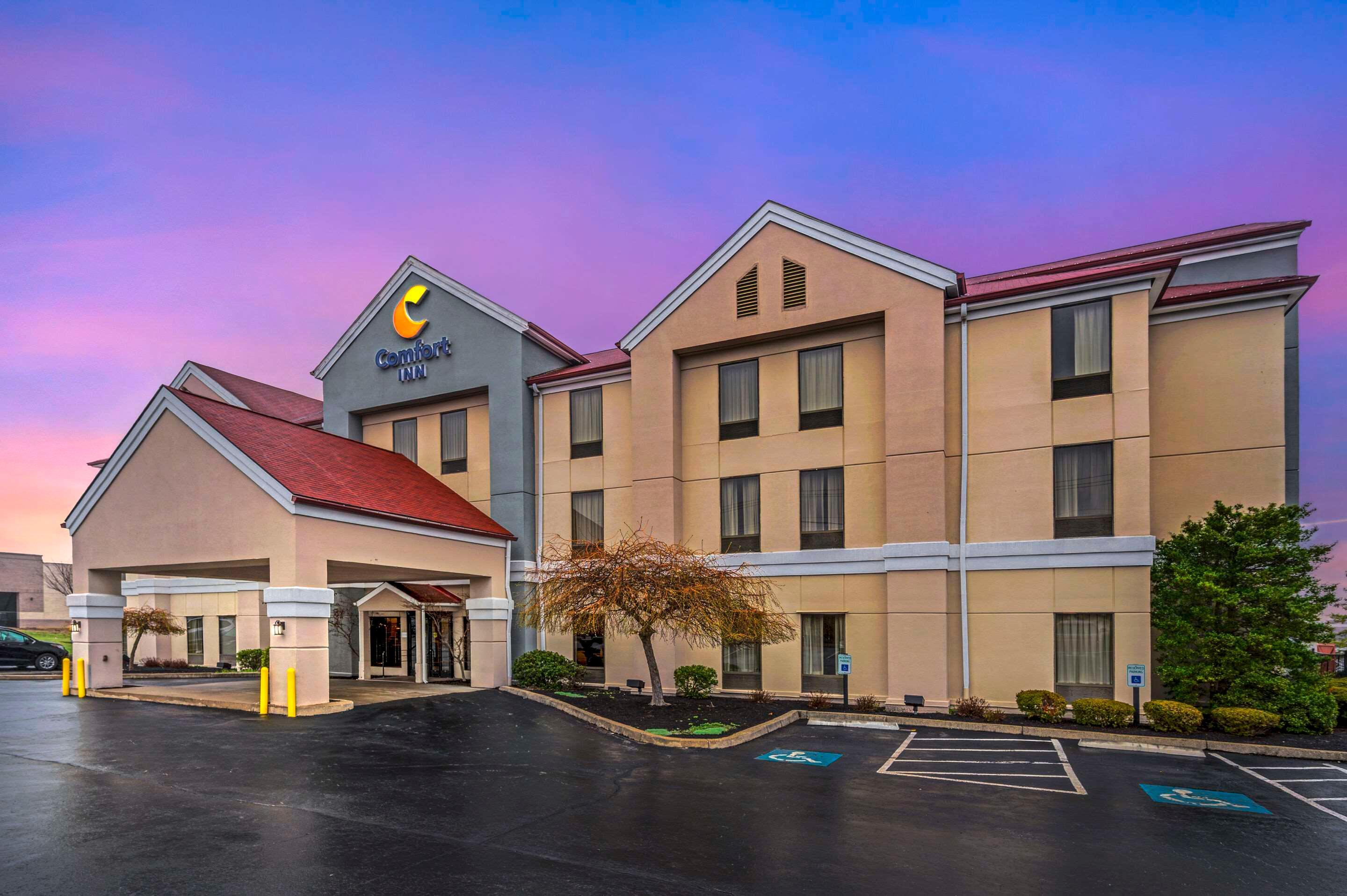 Vista Exterior Comfort Inn Airport Turfway Road