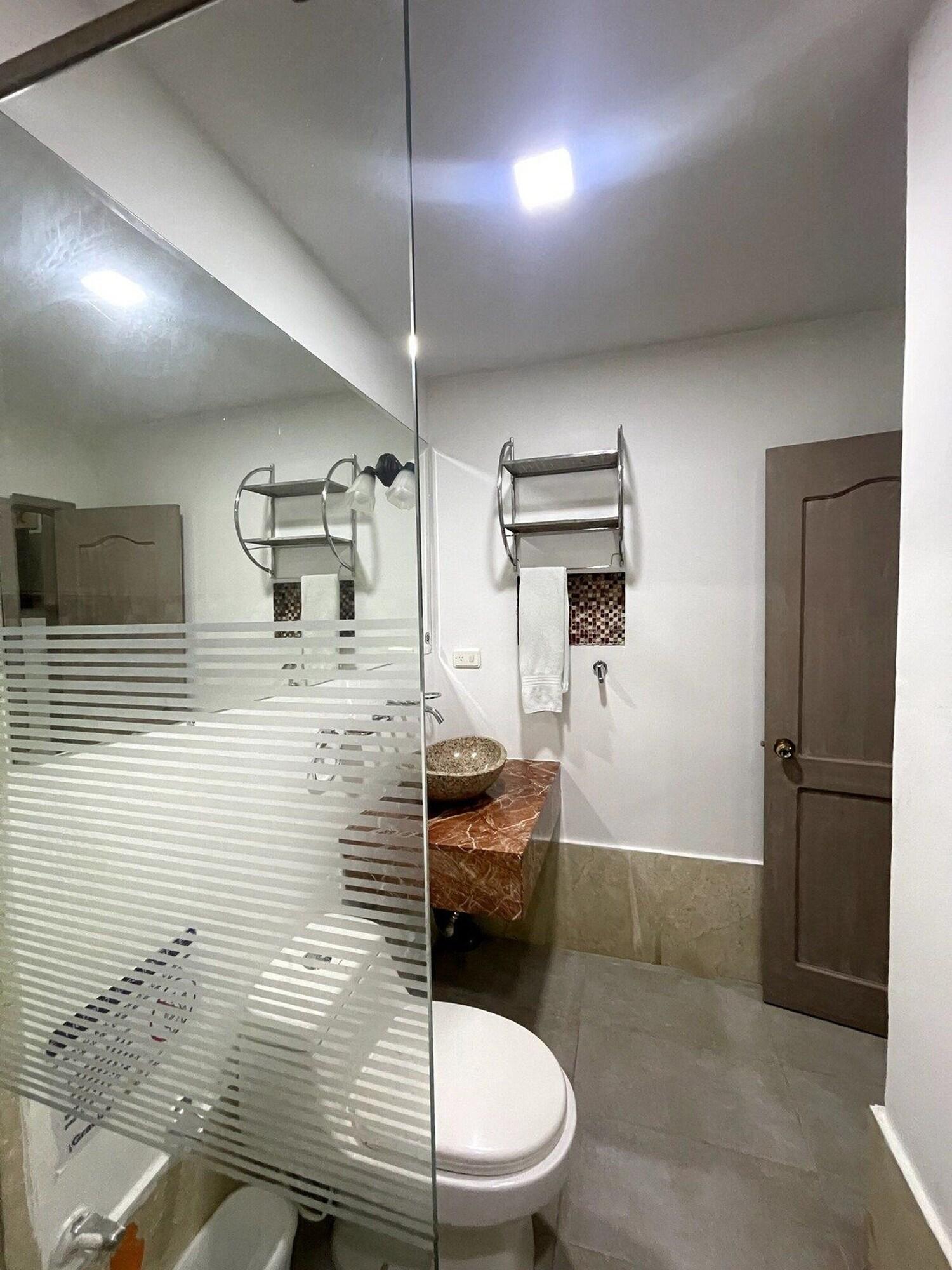 Equipamiento de Habitación Yivinaca