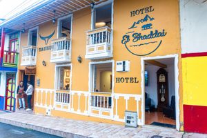 Alojamiento - Hotel El Shaddai - Filandia