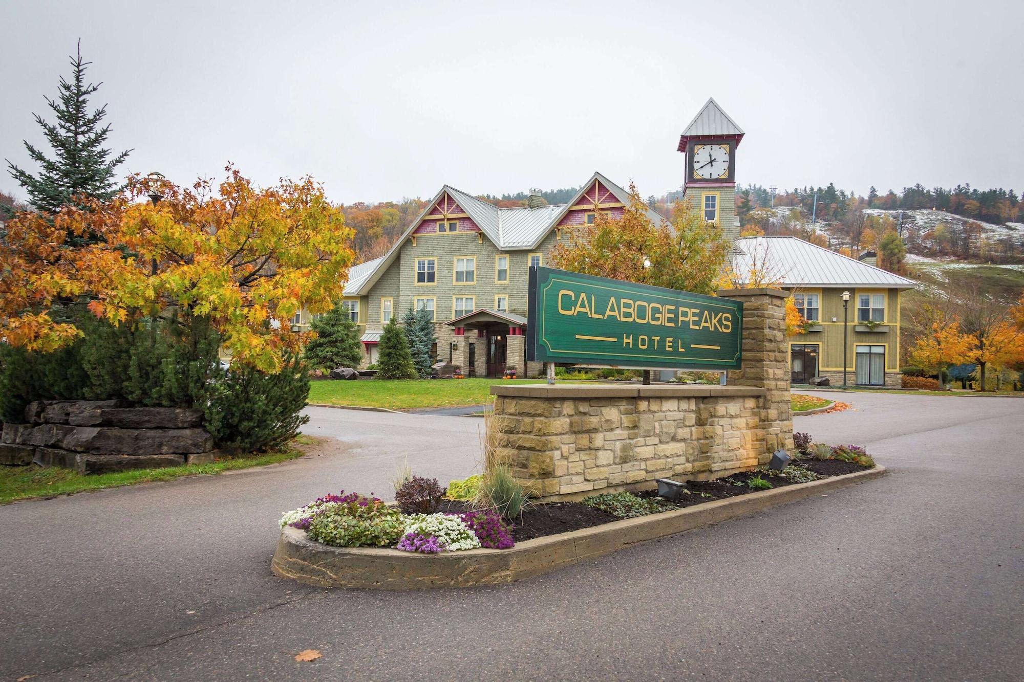 Vista Exterior Calabogie Peaks Hotel, Ascend Hotel Collection