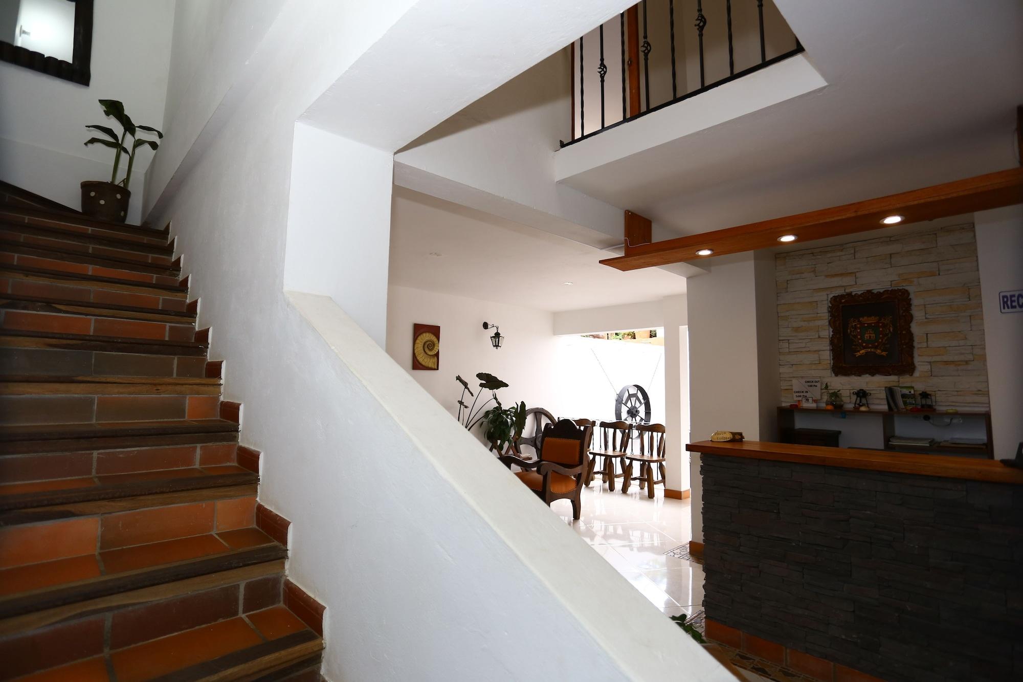 Vista Lobby Hotel Casa Cantabria