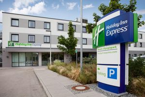 Alojamiento - Holiday Inn Express Munich - Olympiapark by IHG