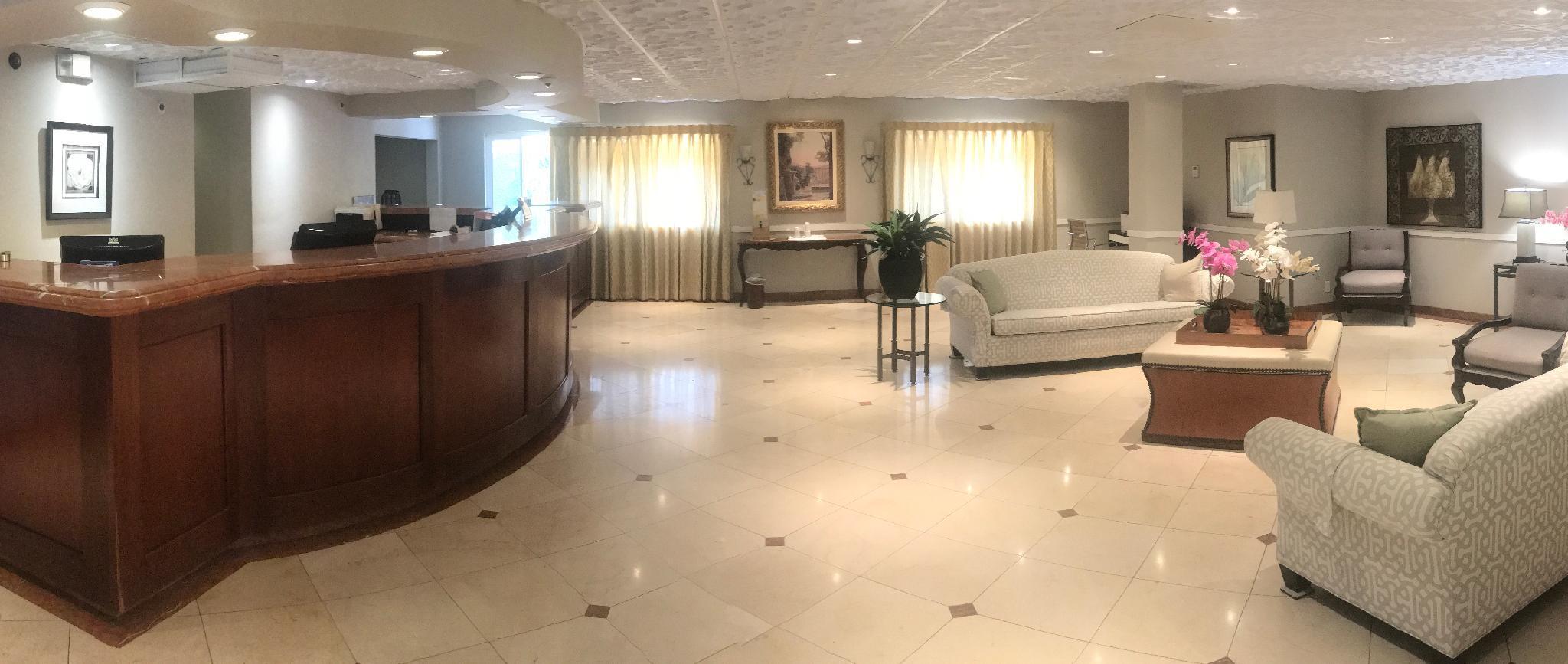 Vista Lobby Hollywood Hotel