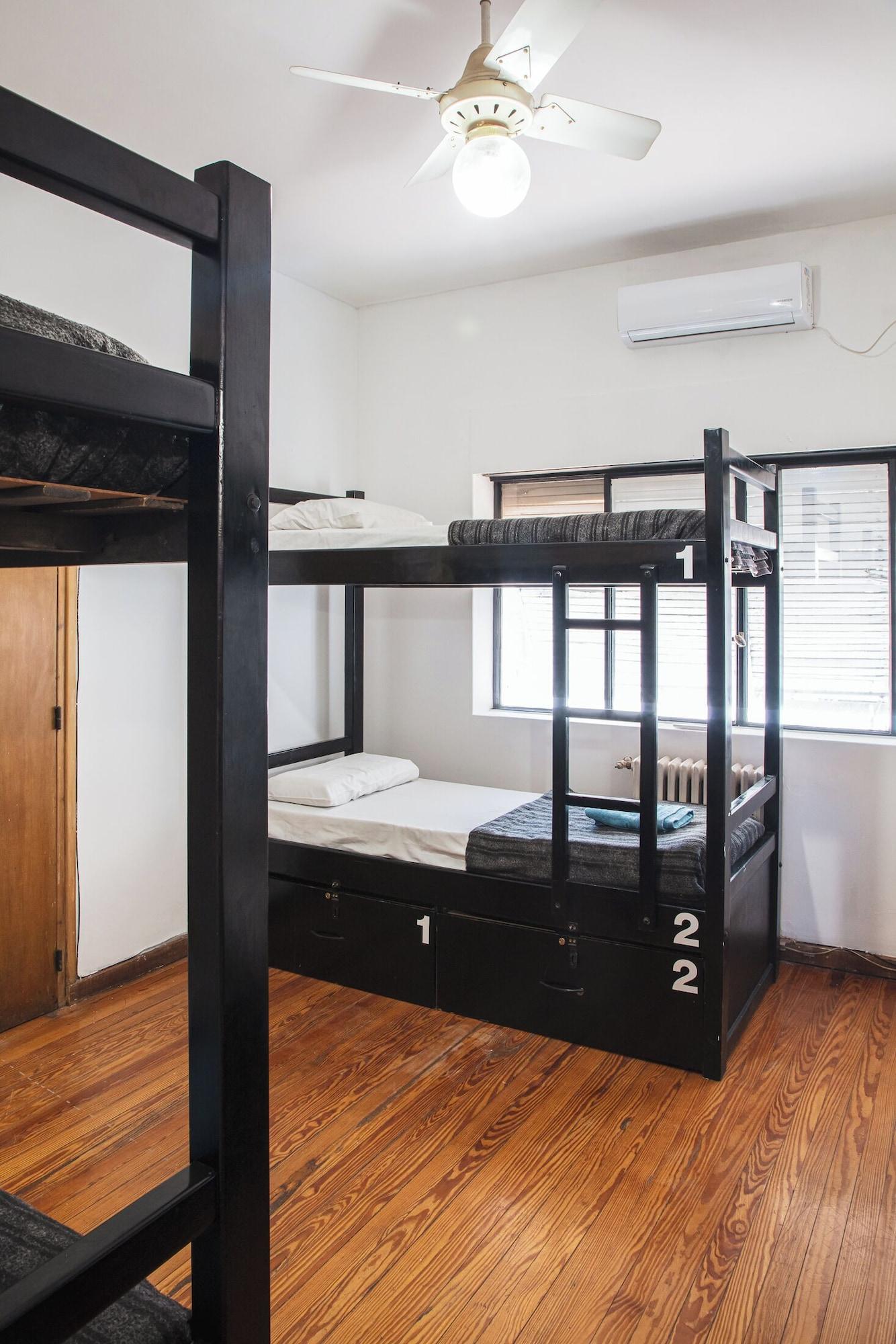 Equipamiento de Habitación Hostel Pituco