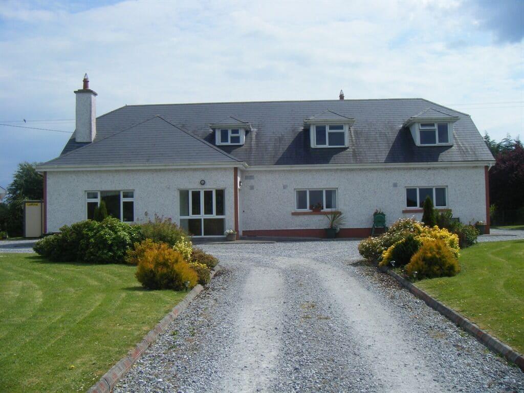 Varios Dun Cromain Bed and Breakfast