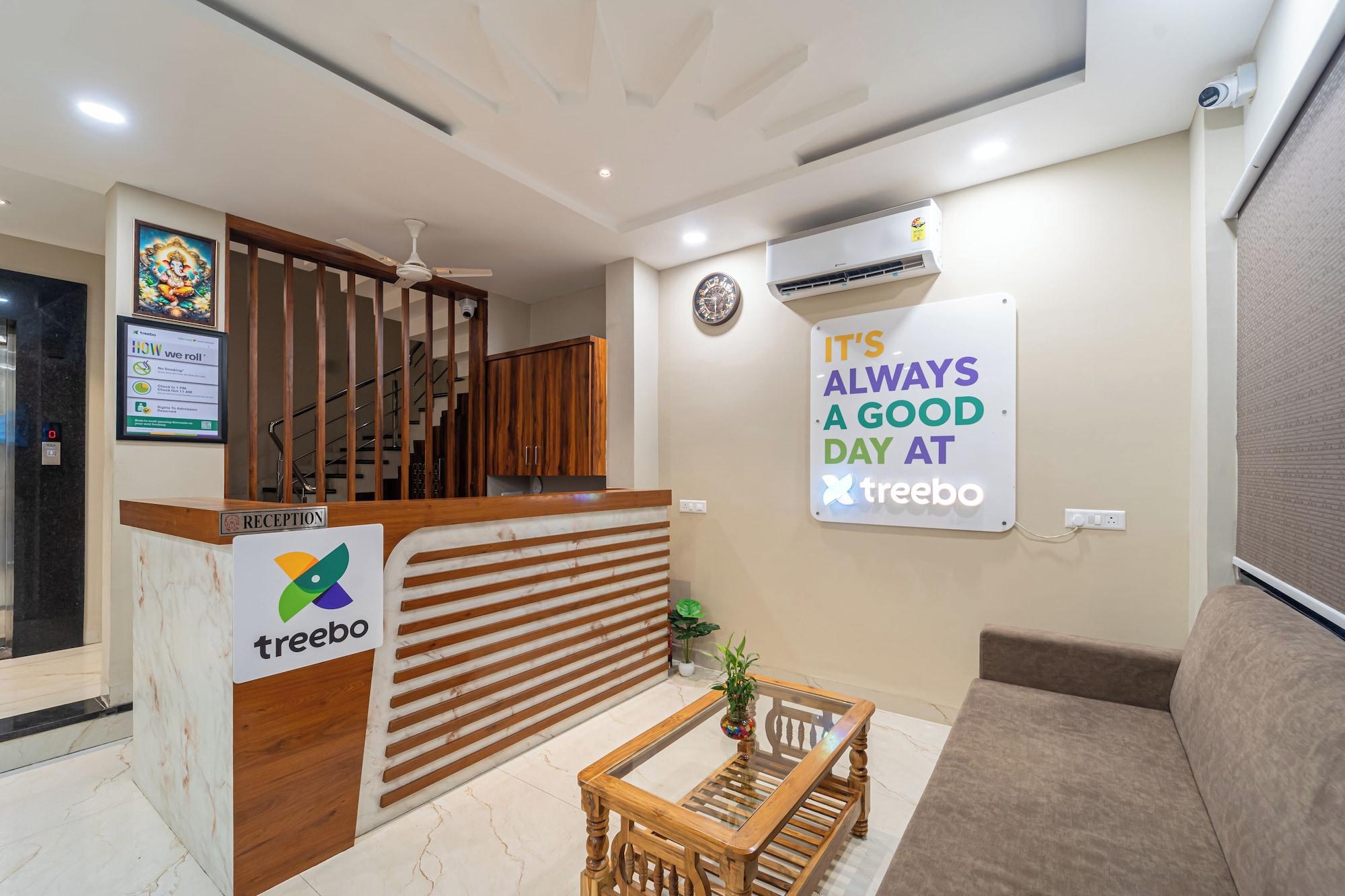 Vista Lobby Treebo Grand