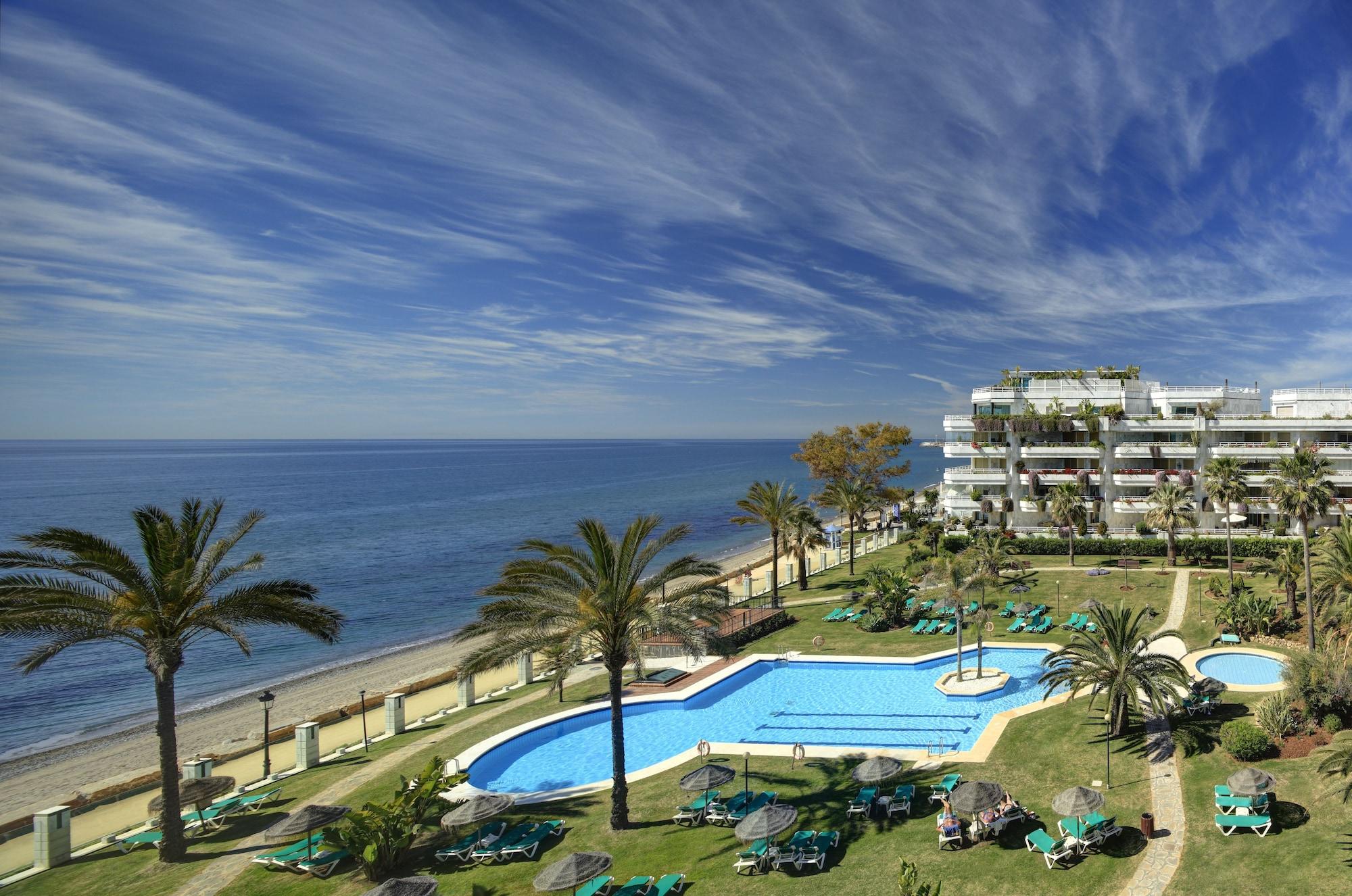 Playa Coral Beach Aparthotel