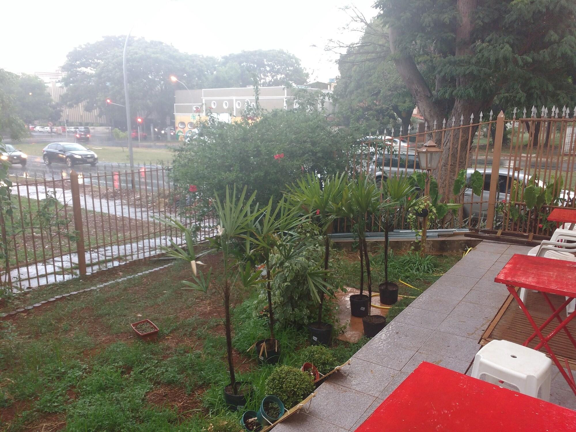 Varios Cantinho Mineiro