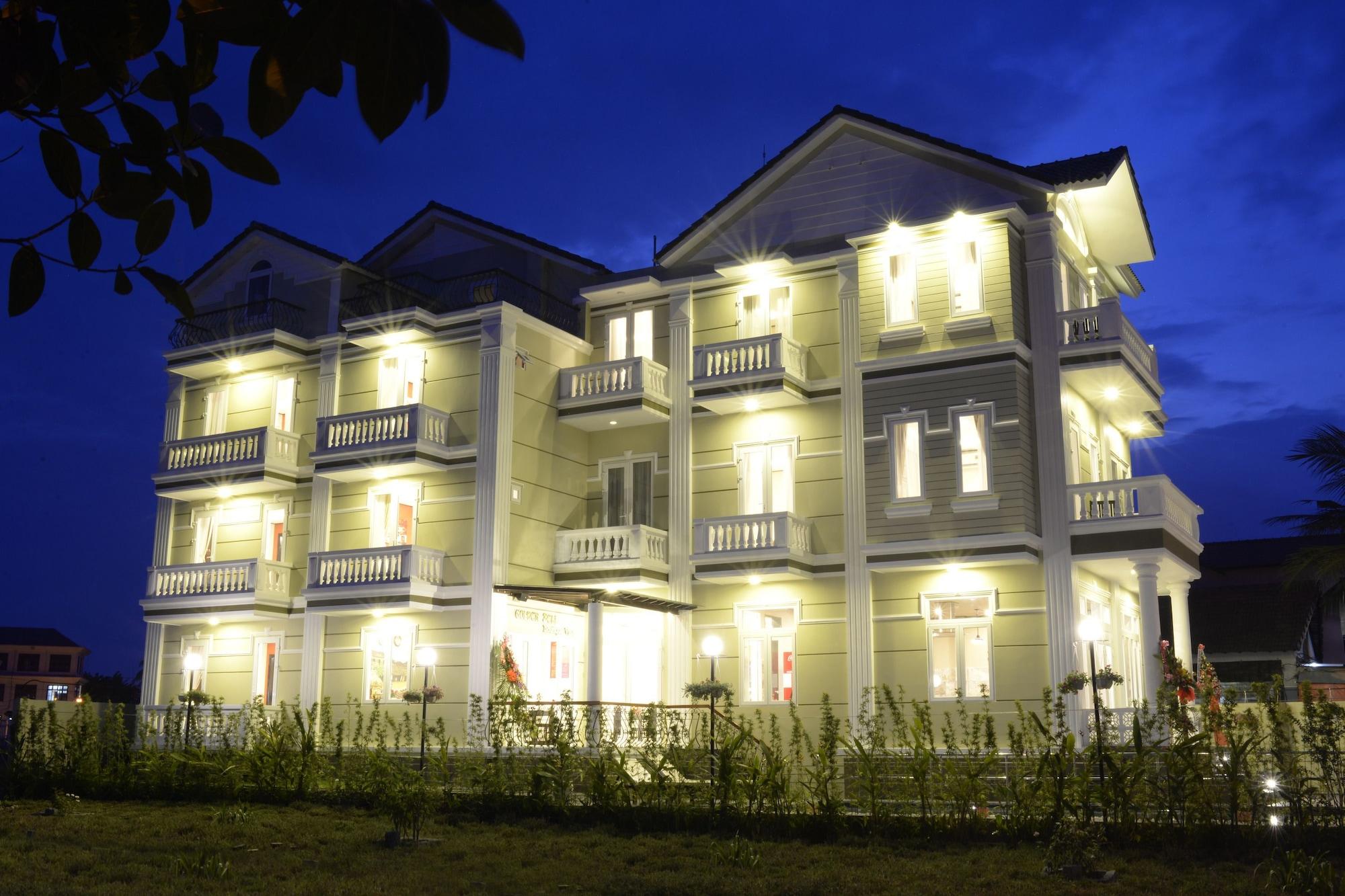 Vista Exterior Golden Bell Backpacker Hotel & Pool Bar