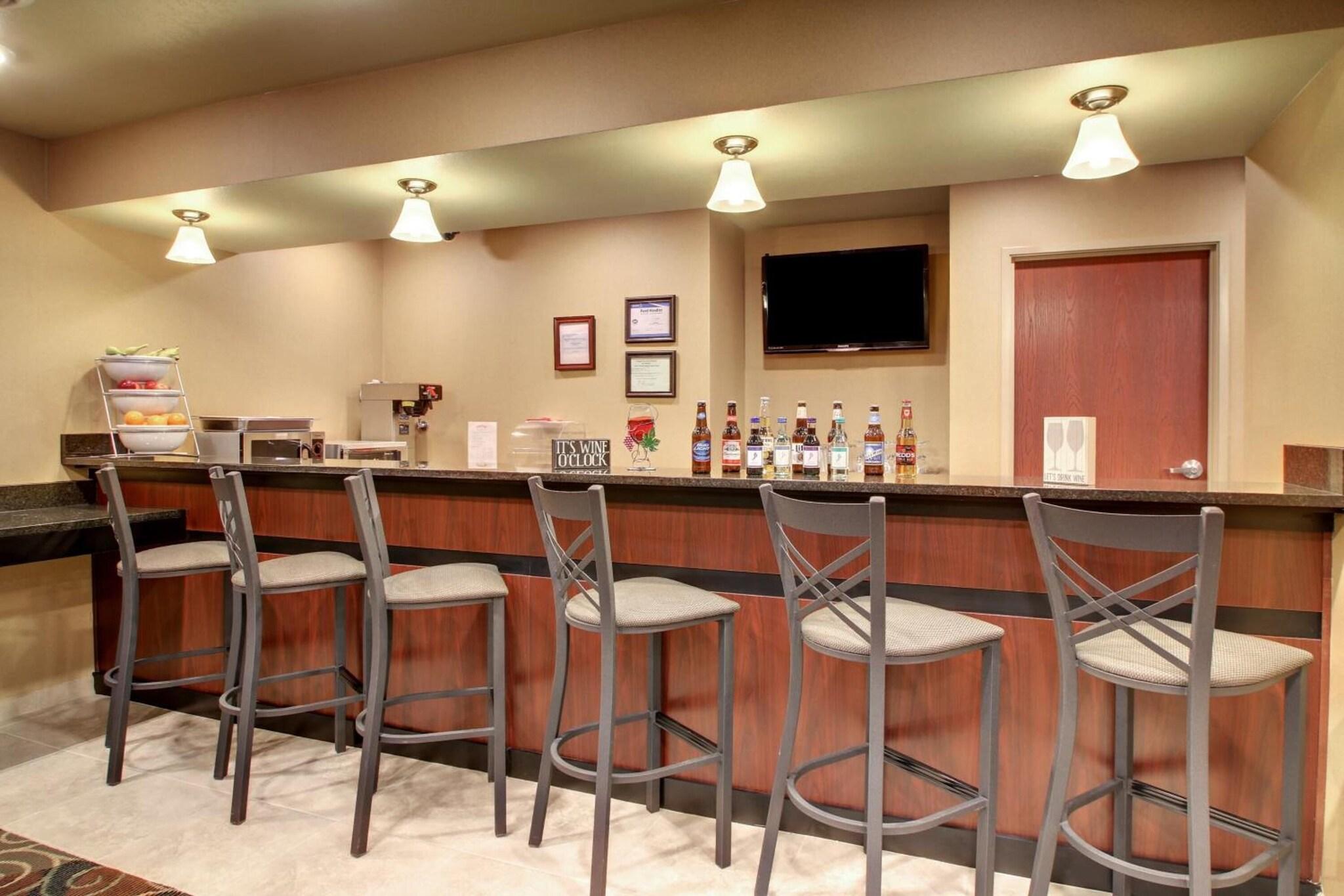 Bar/Salón Castle Rock Inn & Suites