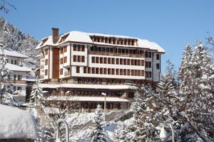 Alojamiento - Shiroka Laka Hotel
