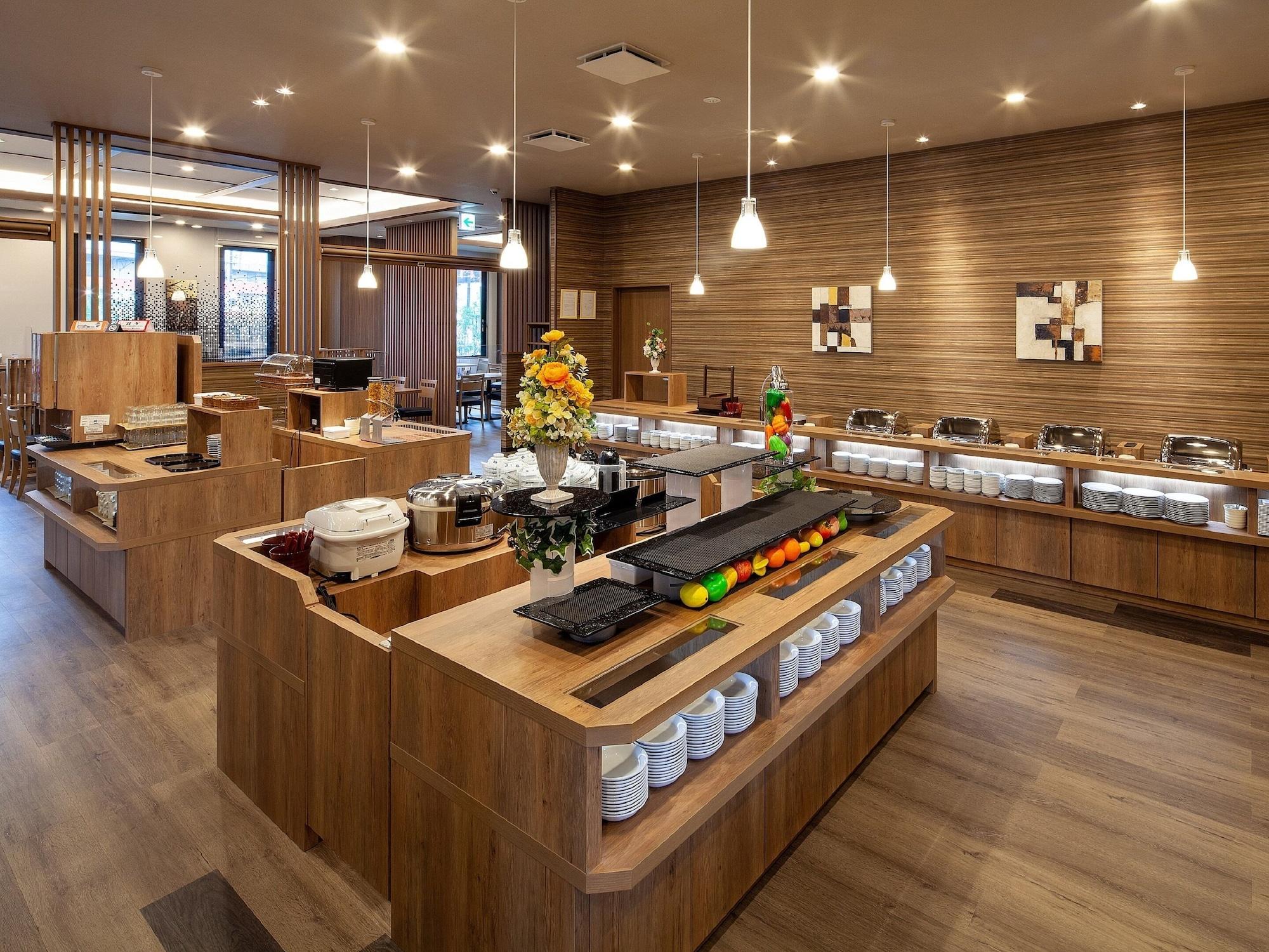 Restaurant Hotel Route-Inn Shunan-Tokuyama Higashi Inter-