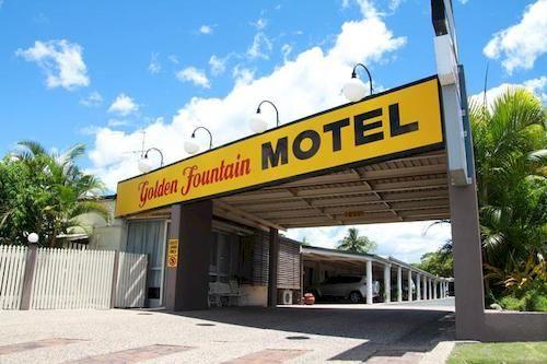 Varios Golden Fountain Motel