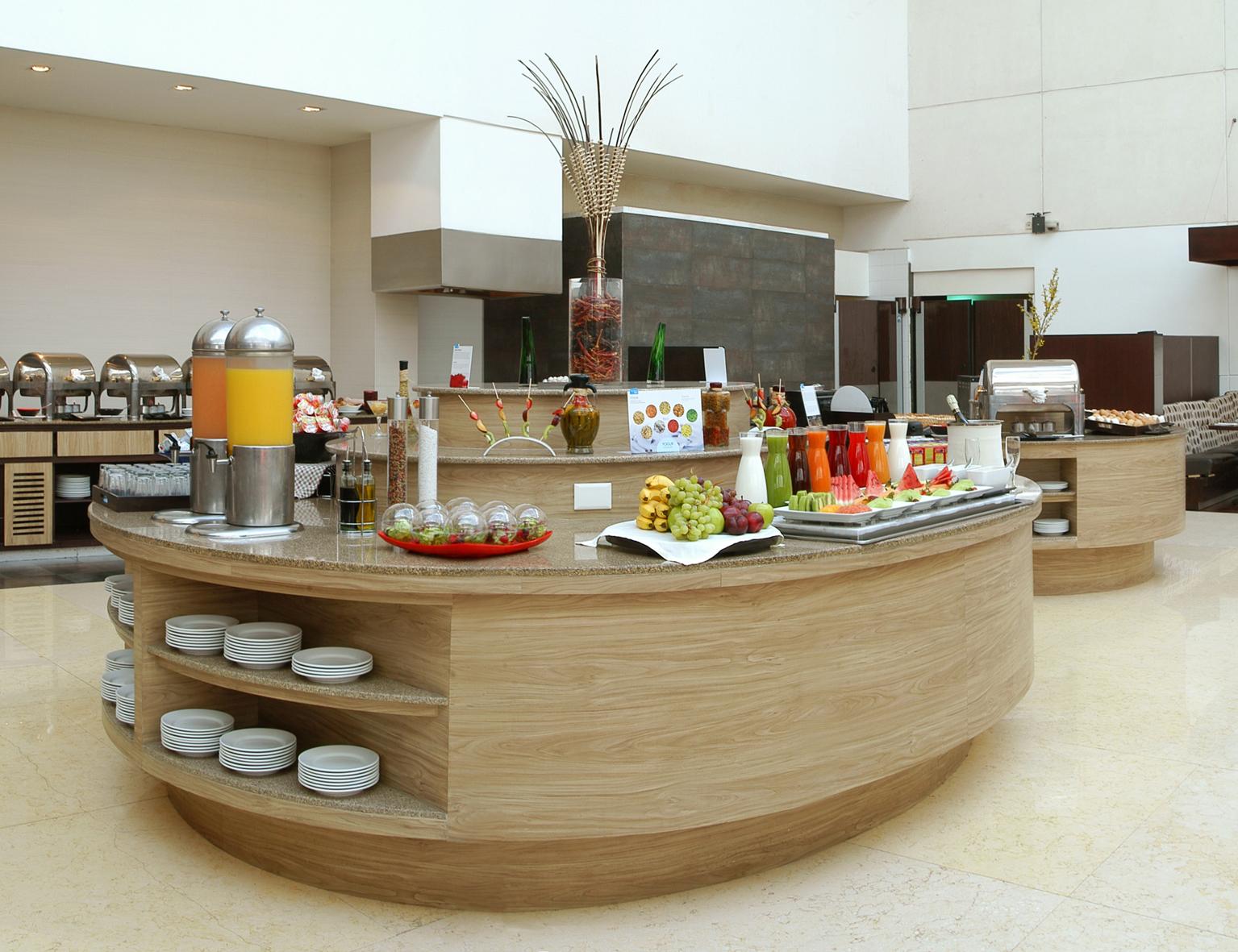 Restaurant NH Collection Mexico City Airport T2