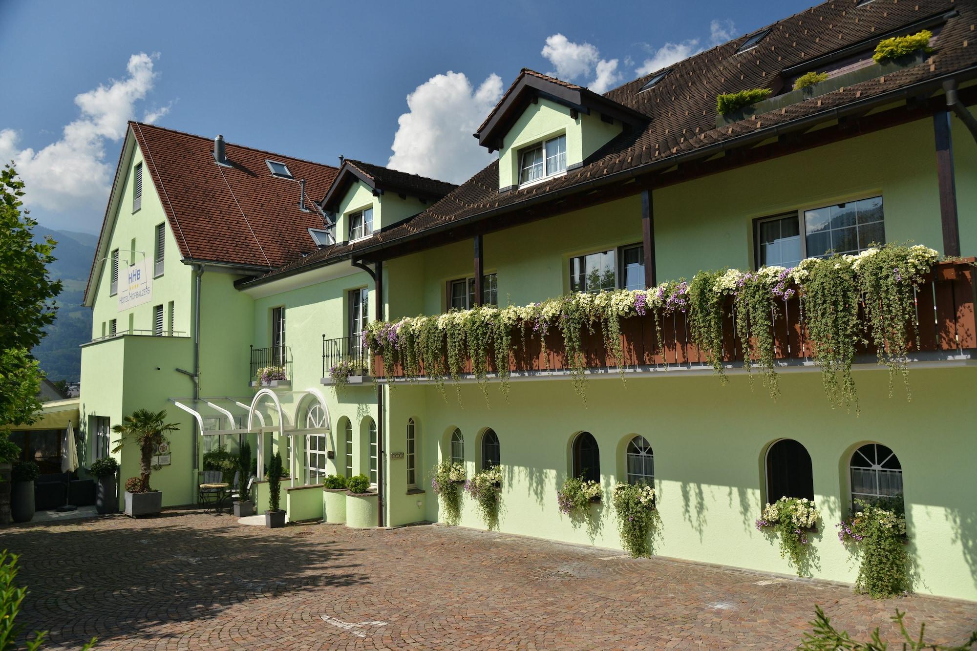 Varios Hotel Hofbalzers