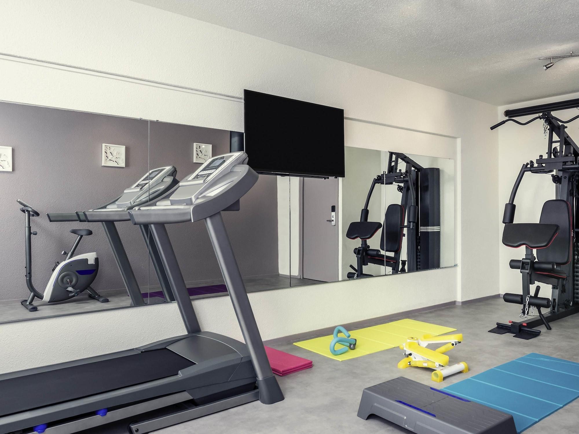 Gimnasio Mercure Paris Le Bourget