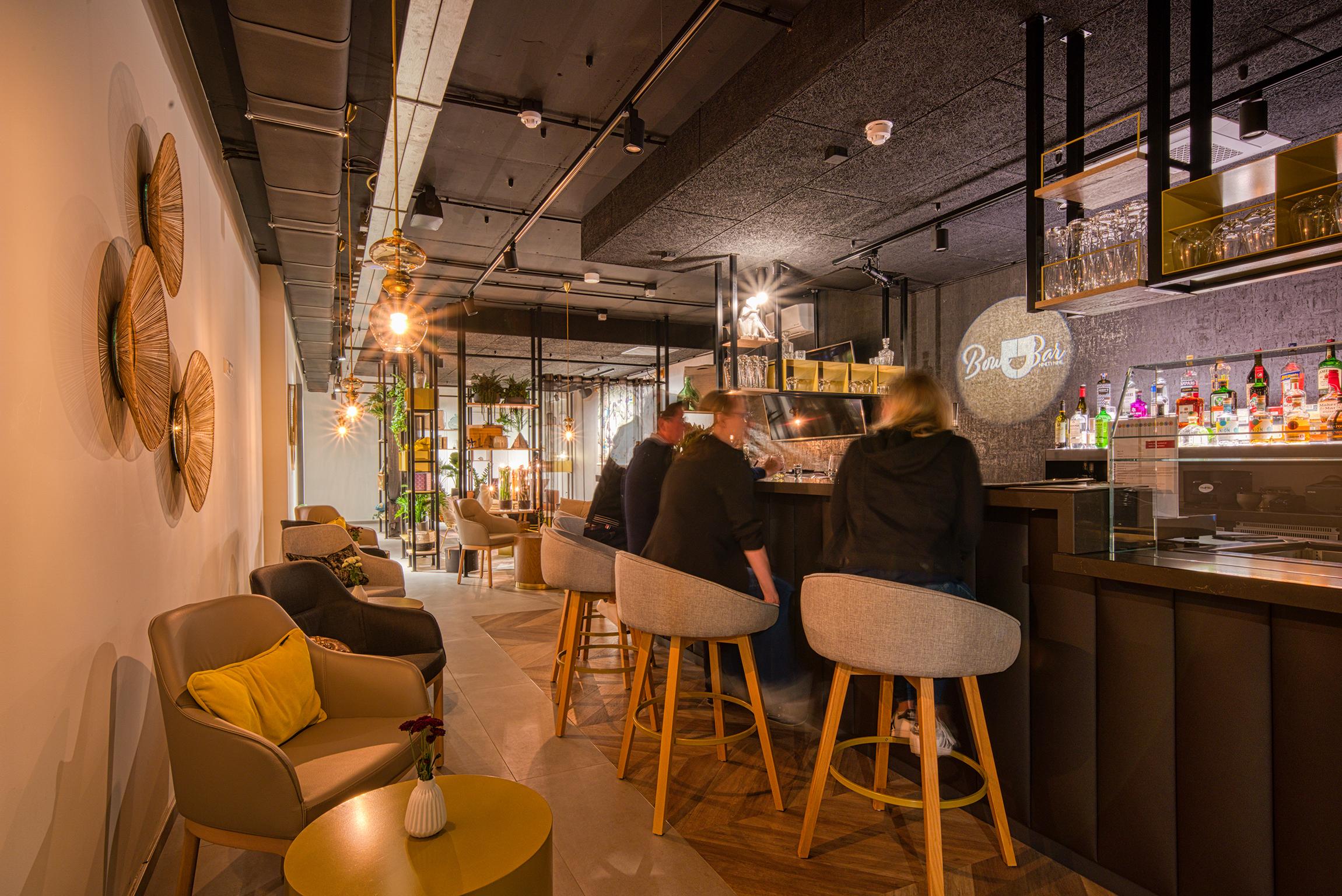 Bar/Salón Vienna House Easy by Wyndham Amsterdam Airport