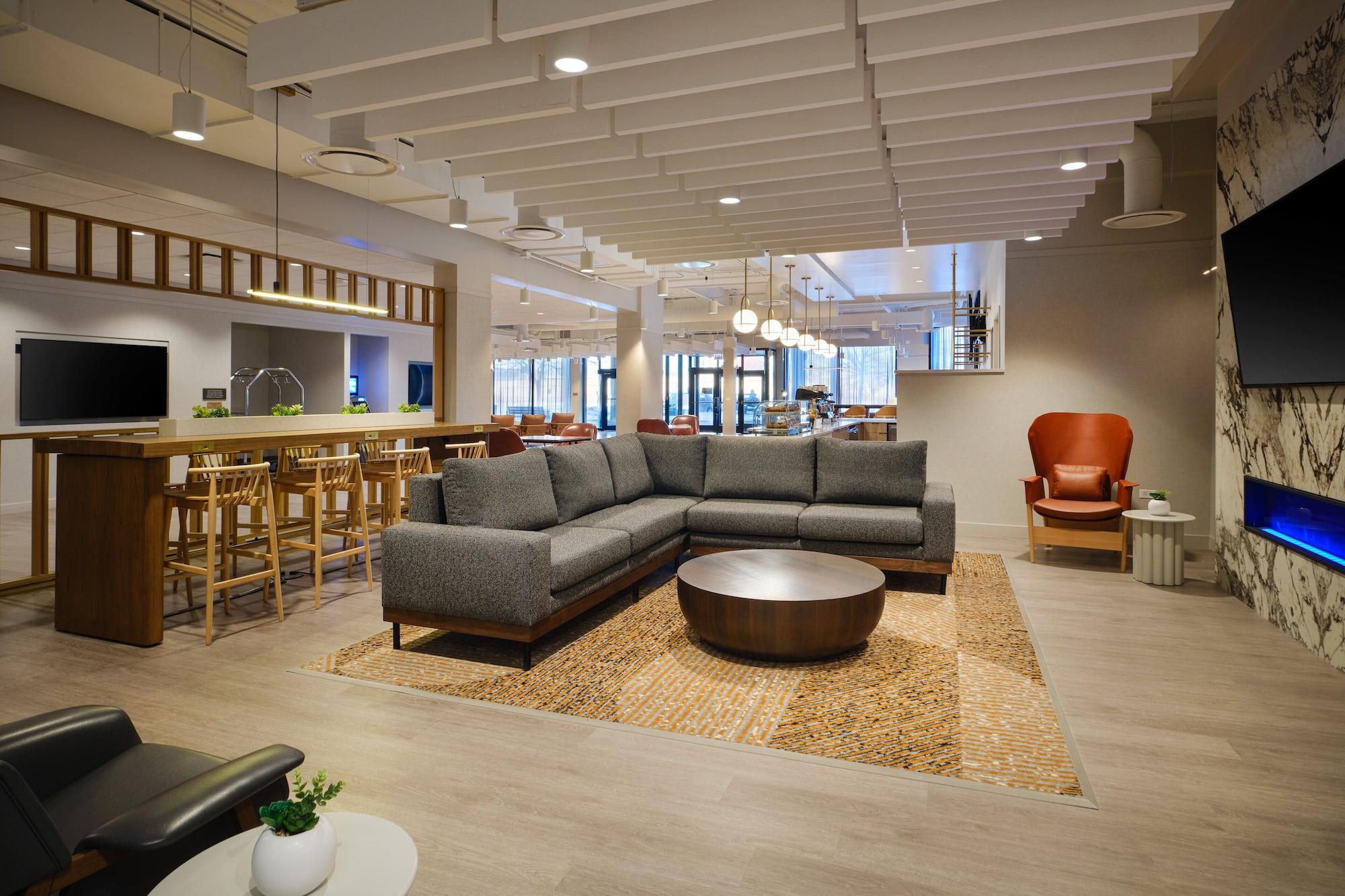 Vista Exterior Holiday Inn Chicago O'Hare – Rosemont by IHG