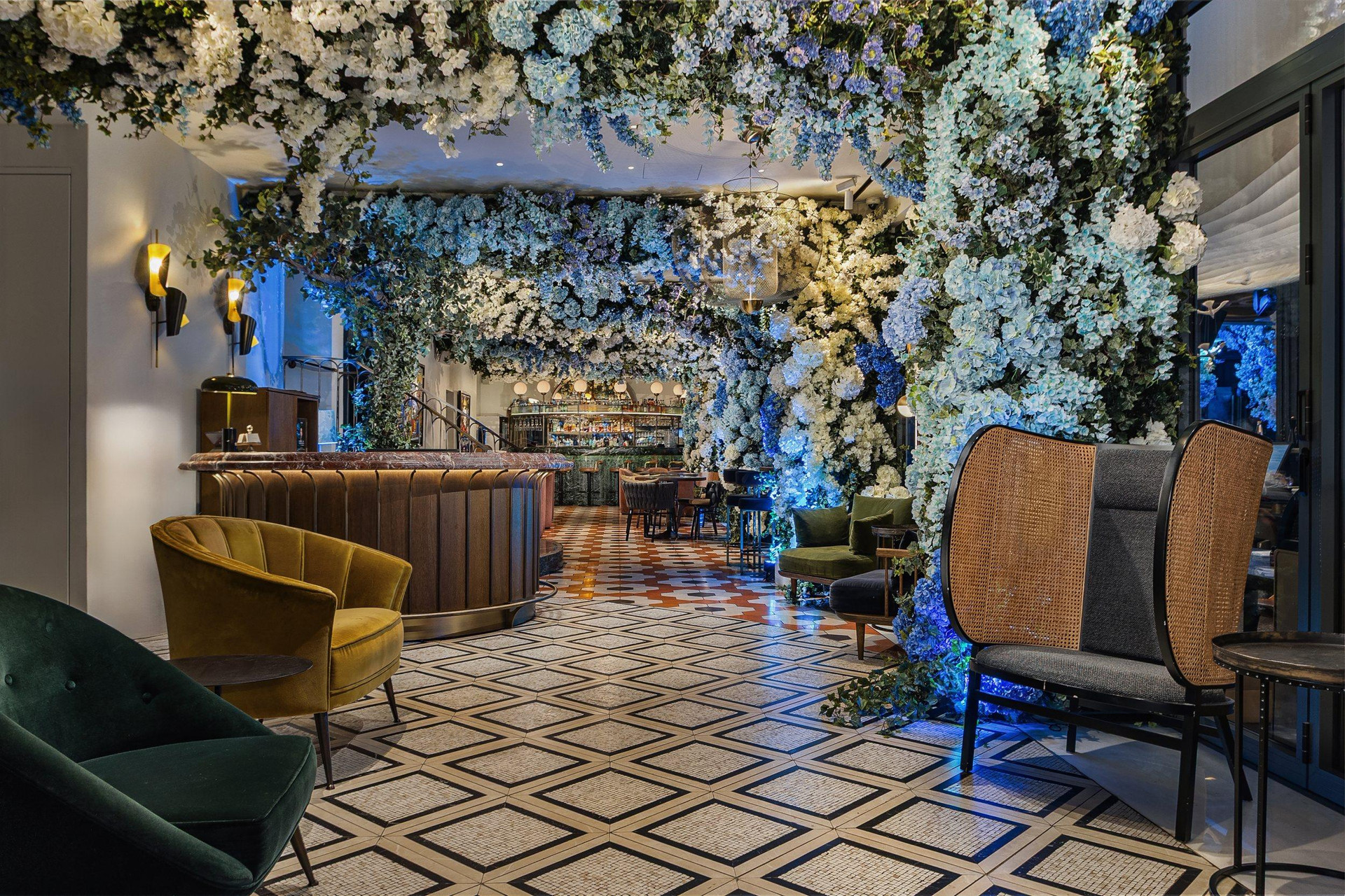 Vista Lobby Gatsby Athens