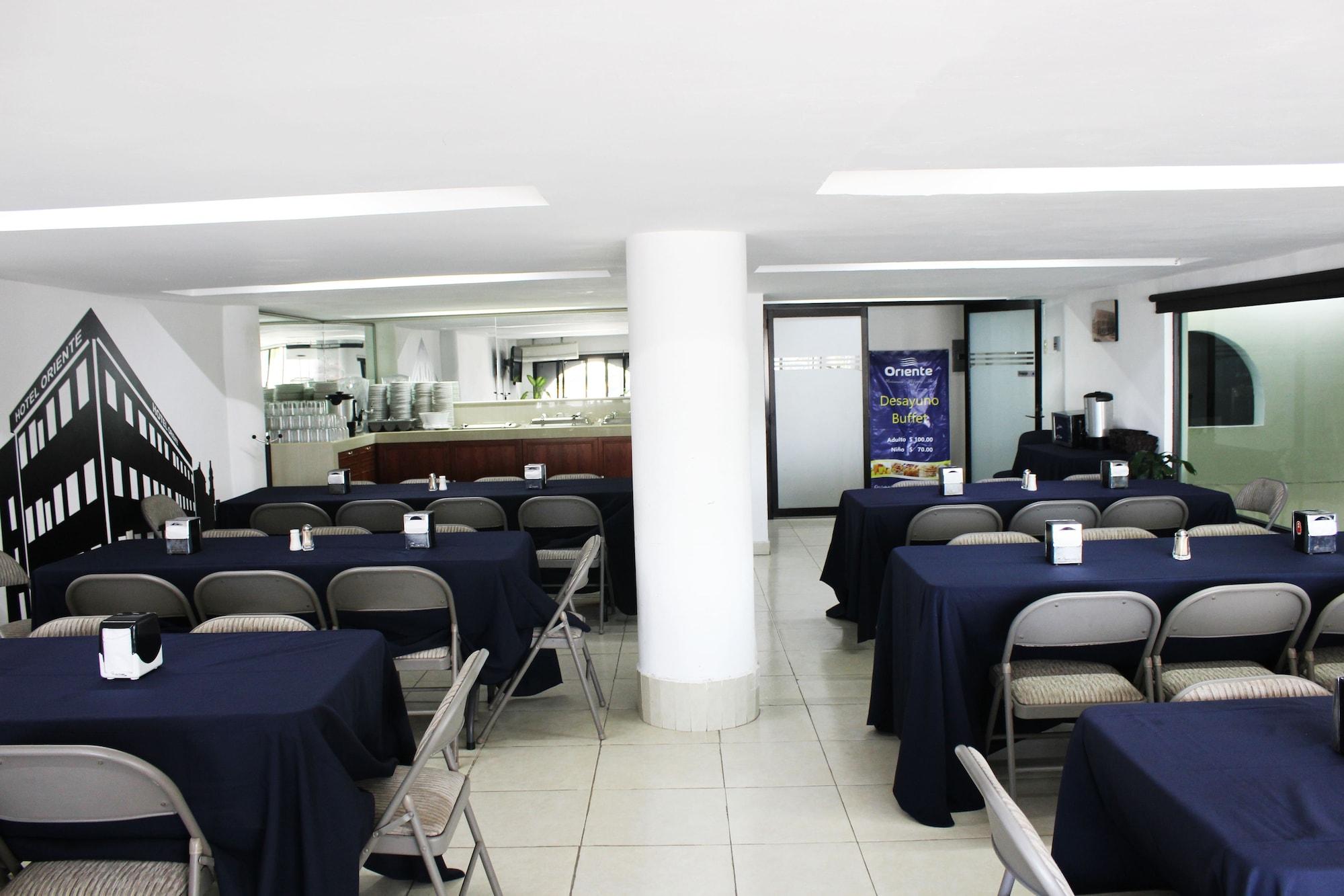Sala de Reuniones Hotel Oriente