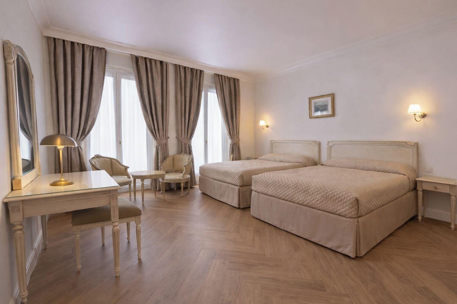 Habitación Grand Hotel Moderne