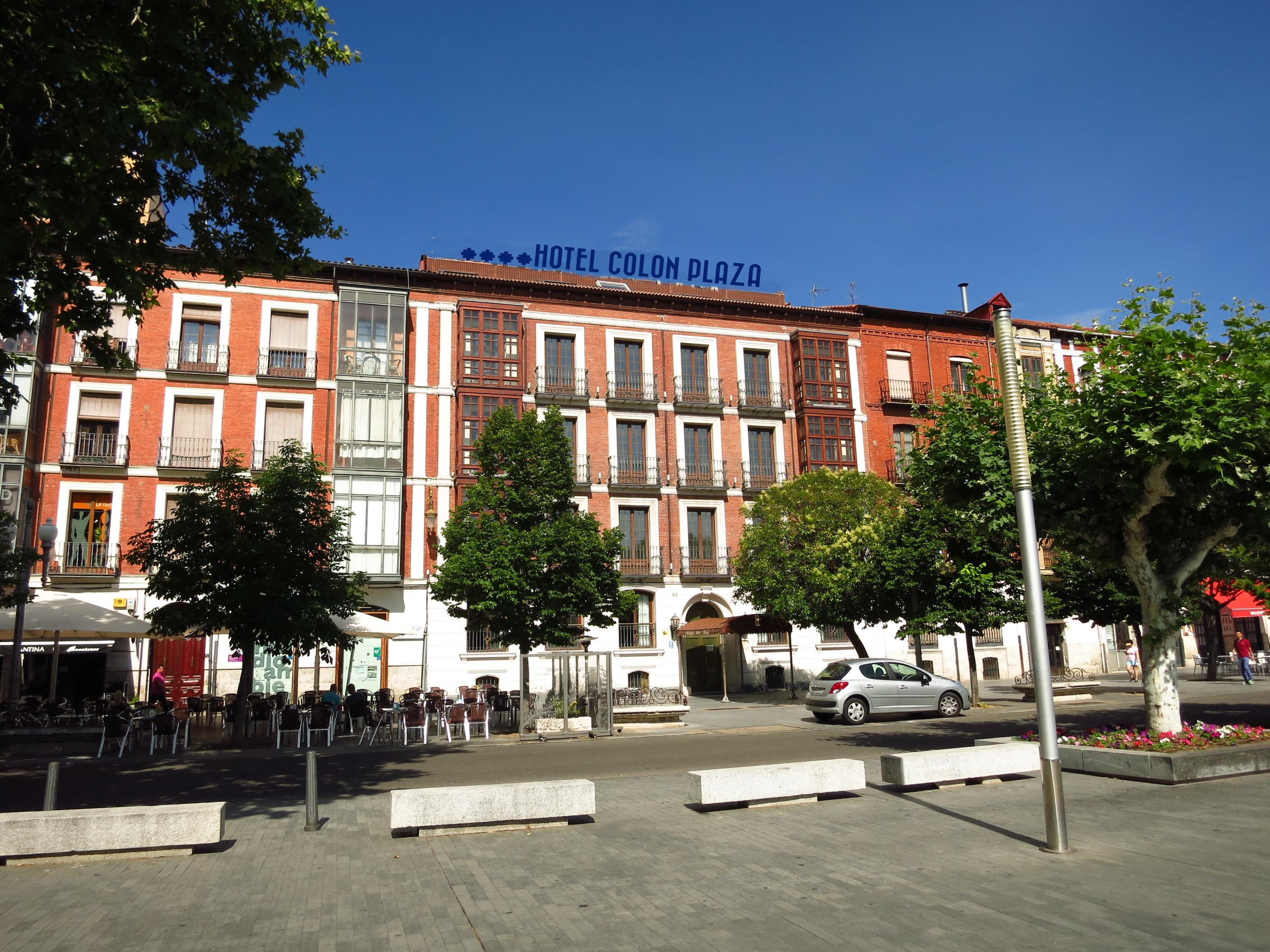 Vista Exterior Hotel Colón Plaza
