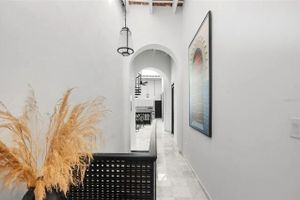 Alojamiento - 5BR Colonial Villa in Old San Juan · Private Patio · BBQ · Sleeps 10