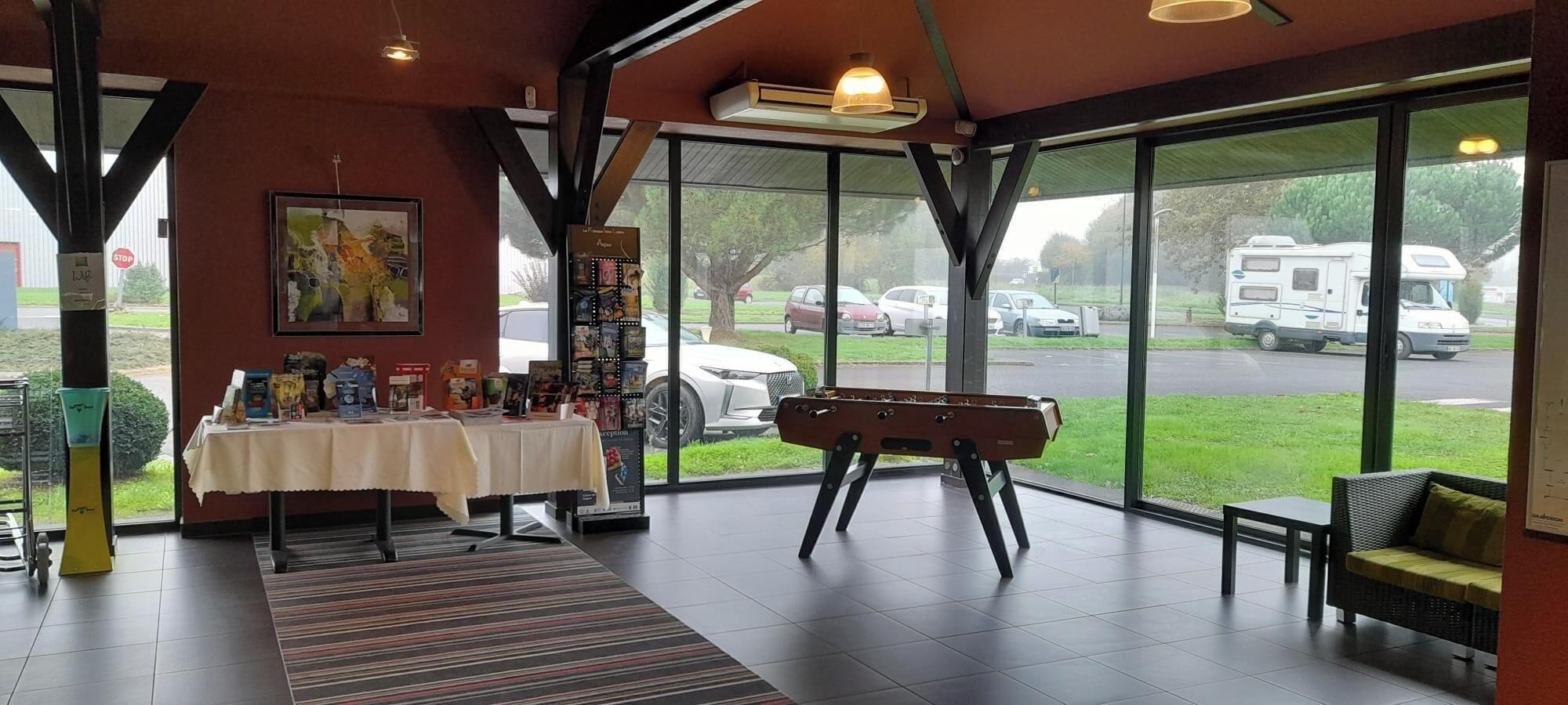 Vista Lobby ibis Styles Segre