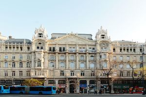 Alojamiento - Maverick Apartments