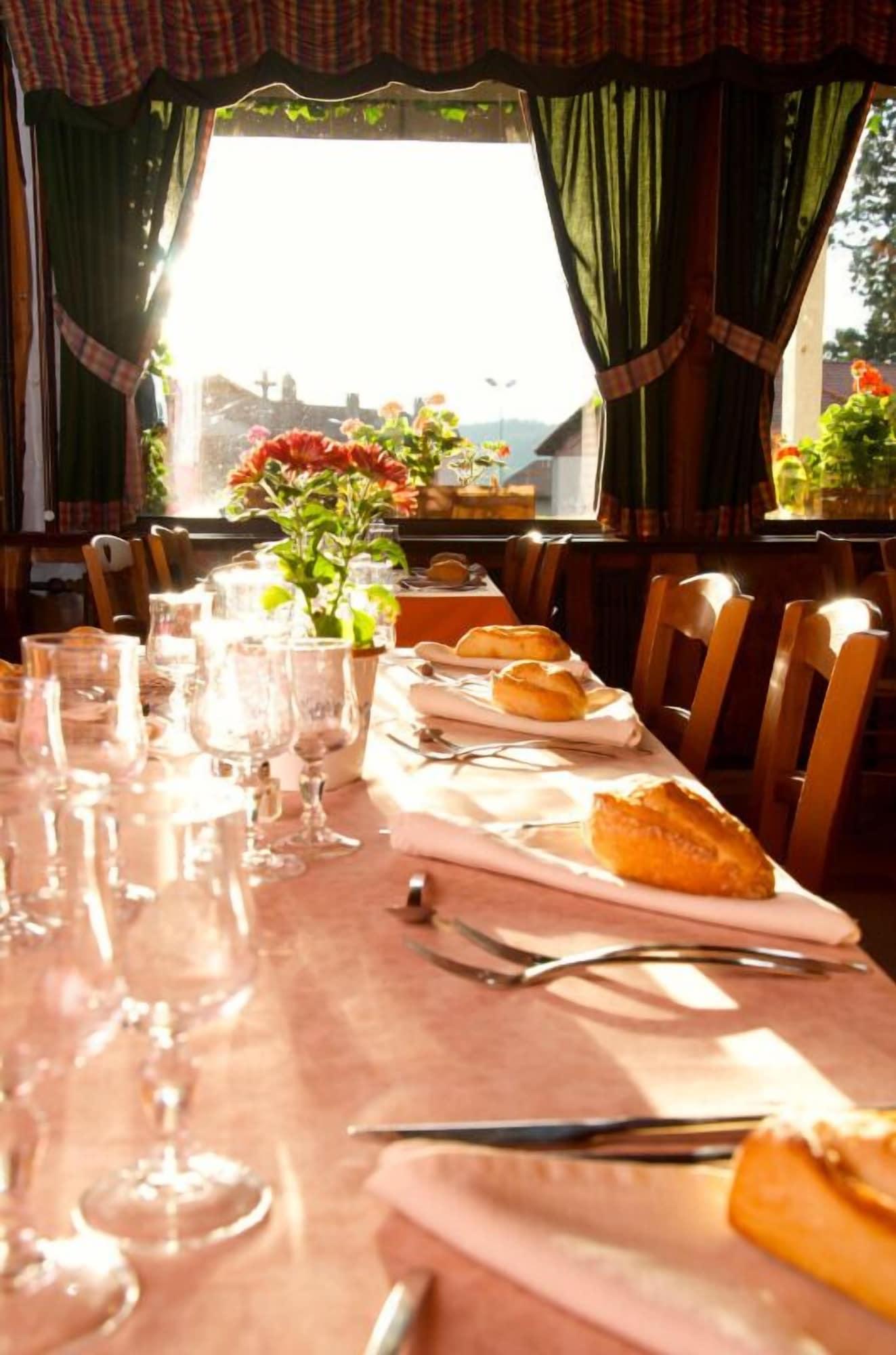 Salón de Baile Hôtel la Clairière