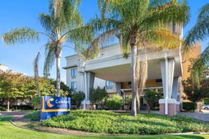 Alojamiento - Comfort Suites Vacaville-Napa Valley Area