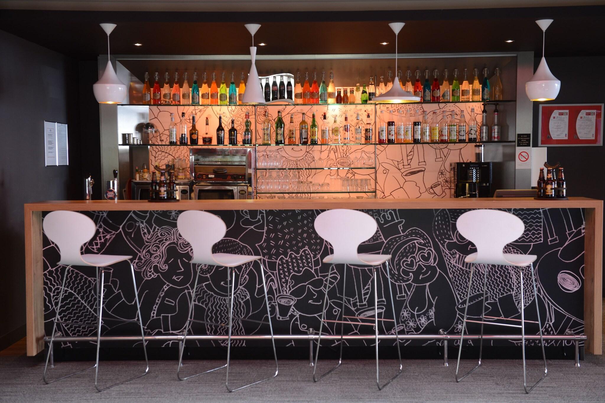 Vista Lobby ibis Lyon Part Dieu Les Halles