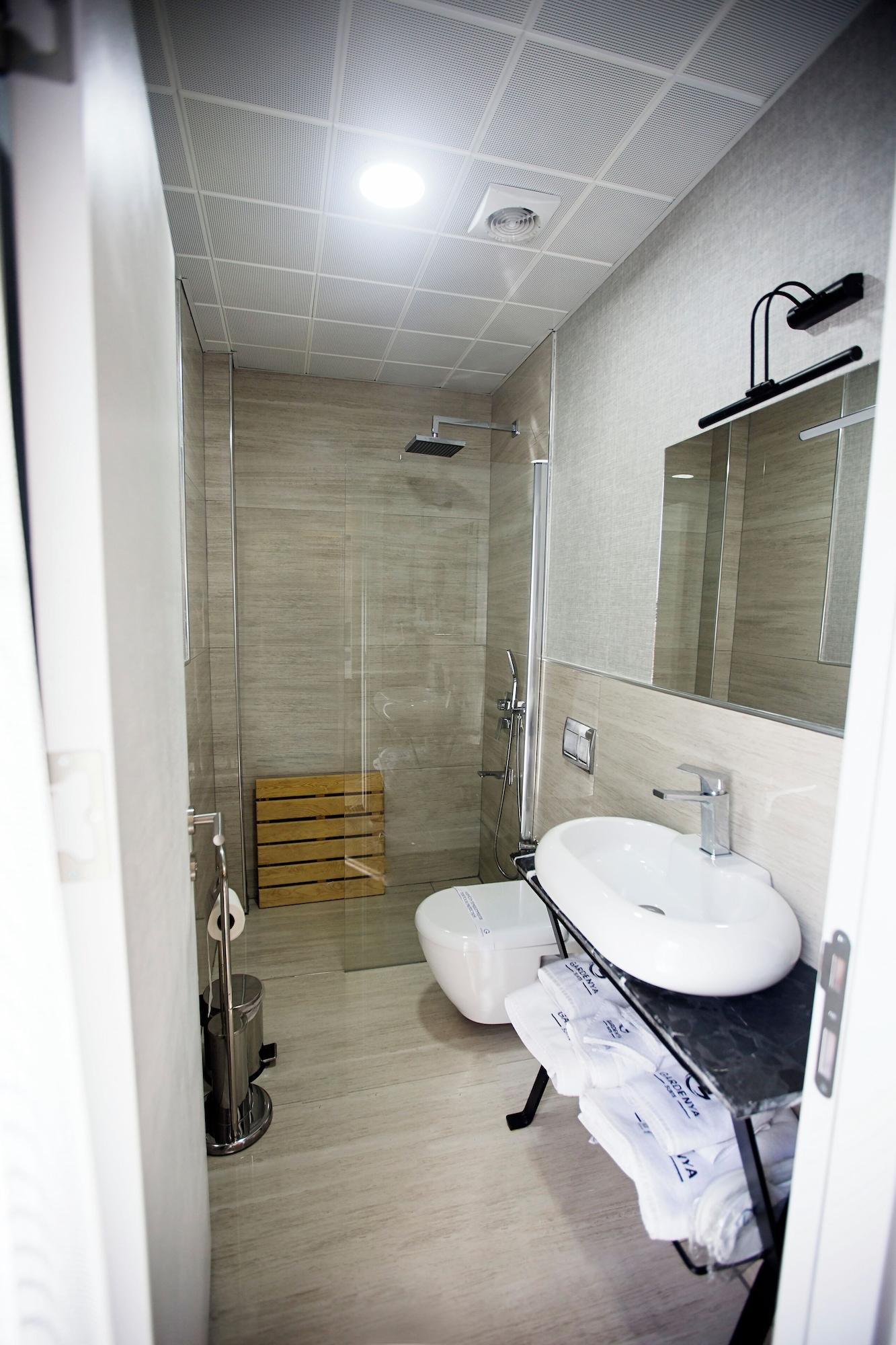 Equipamiento de Habitación Gardenya Suit Hotel