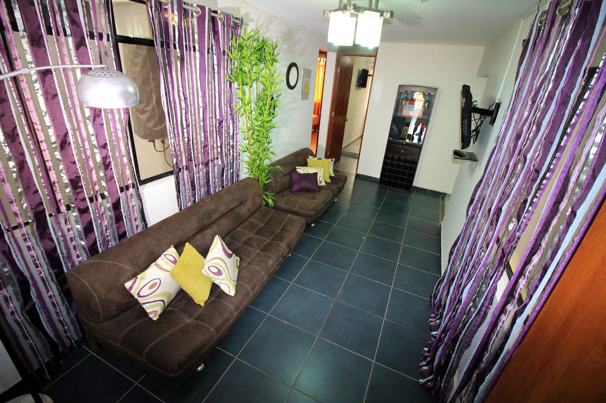 Comodidades del Alojamiento G-Boss Hotel Sur