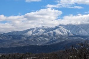 Alquiler Vacacional - Beautiful Open Views, Very Private, Deck Gas Fireplace on all year & more!