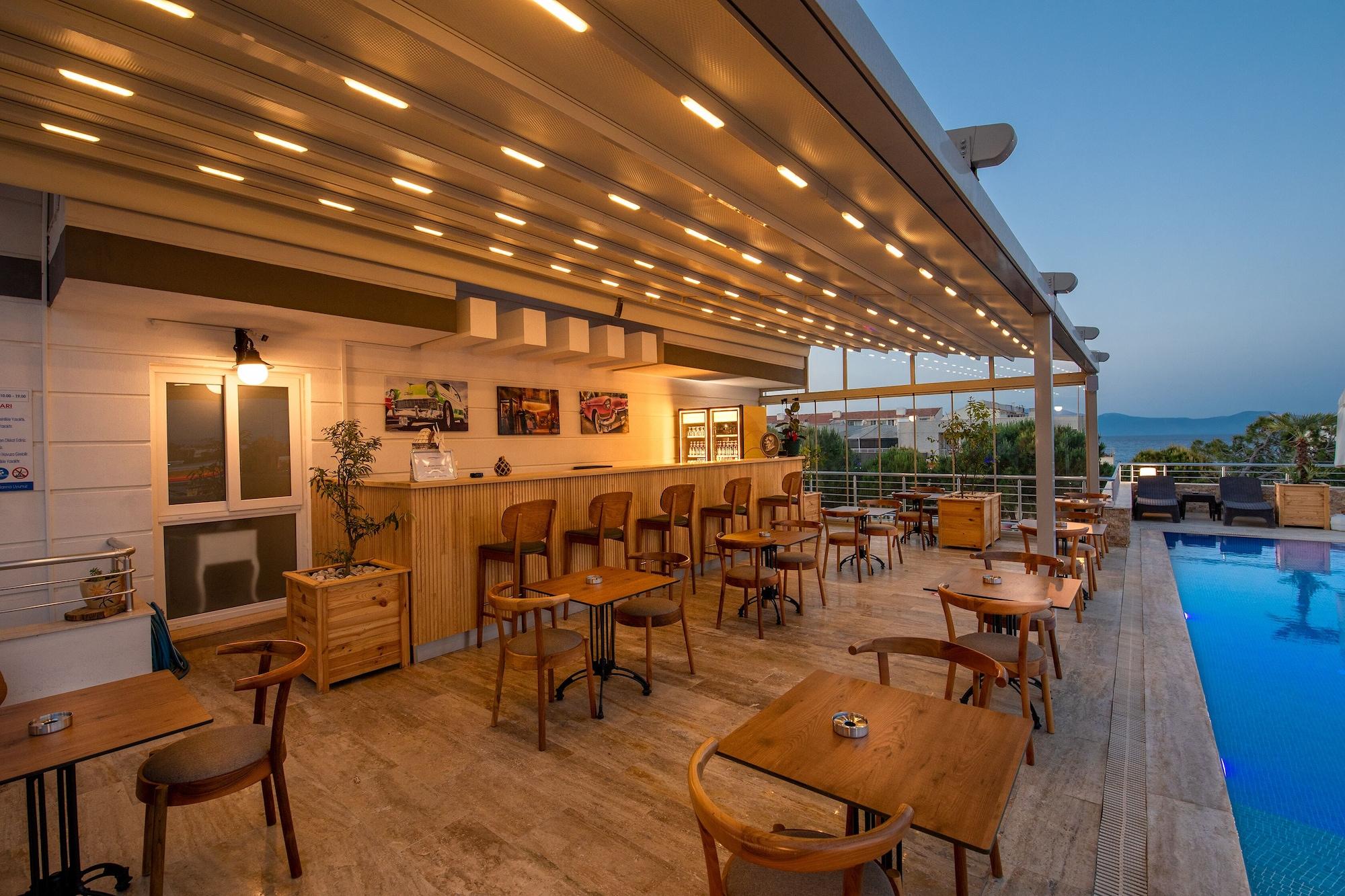 Bar/Salón Twins Hotel